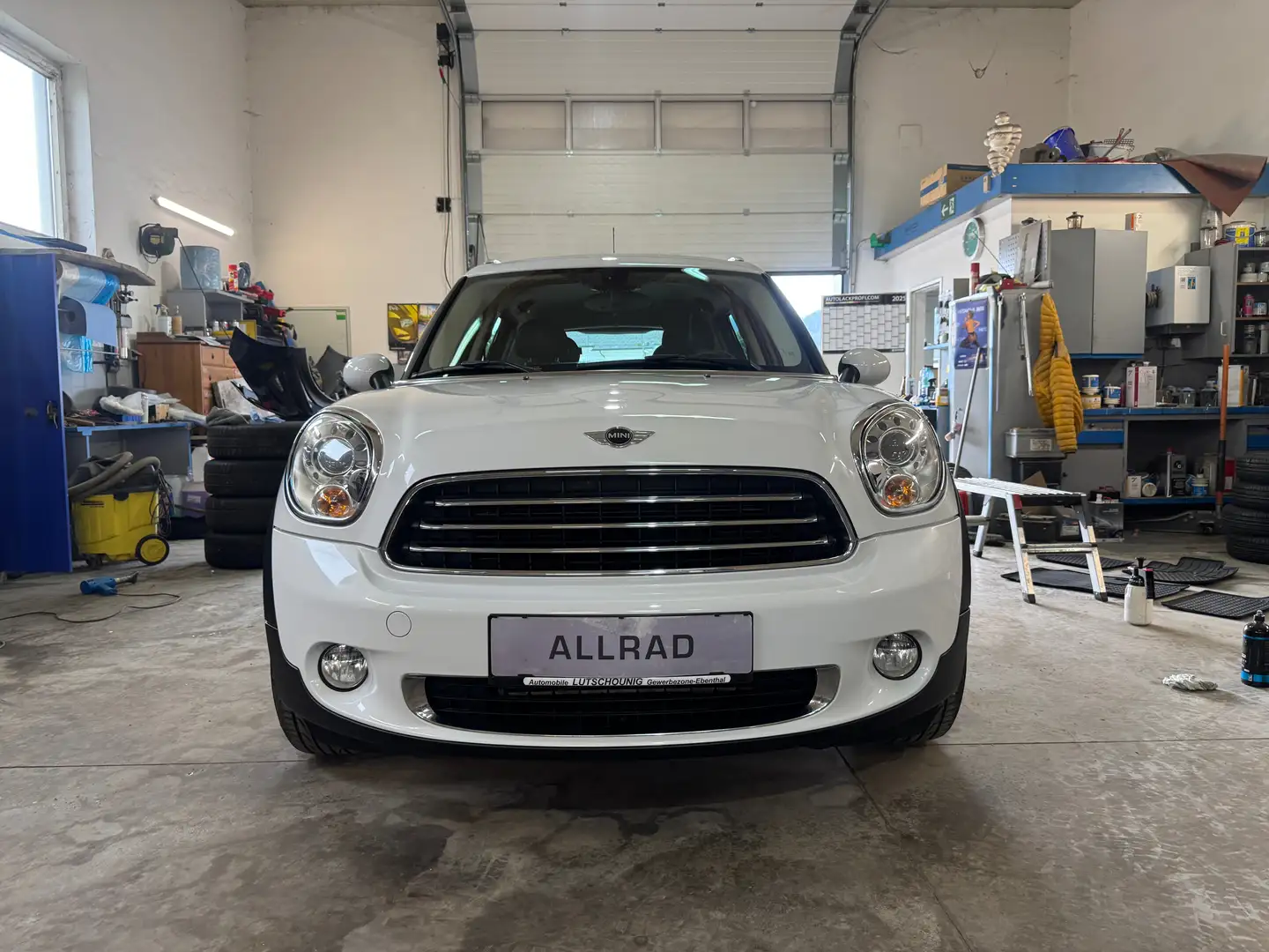 MINI Cooper D Countryman Allrad Weiß - 1