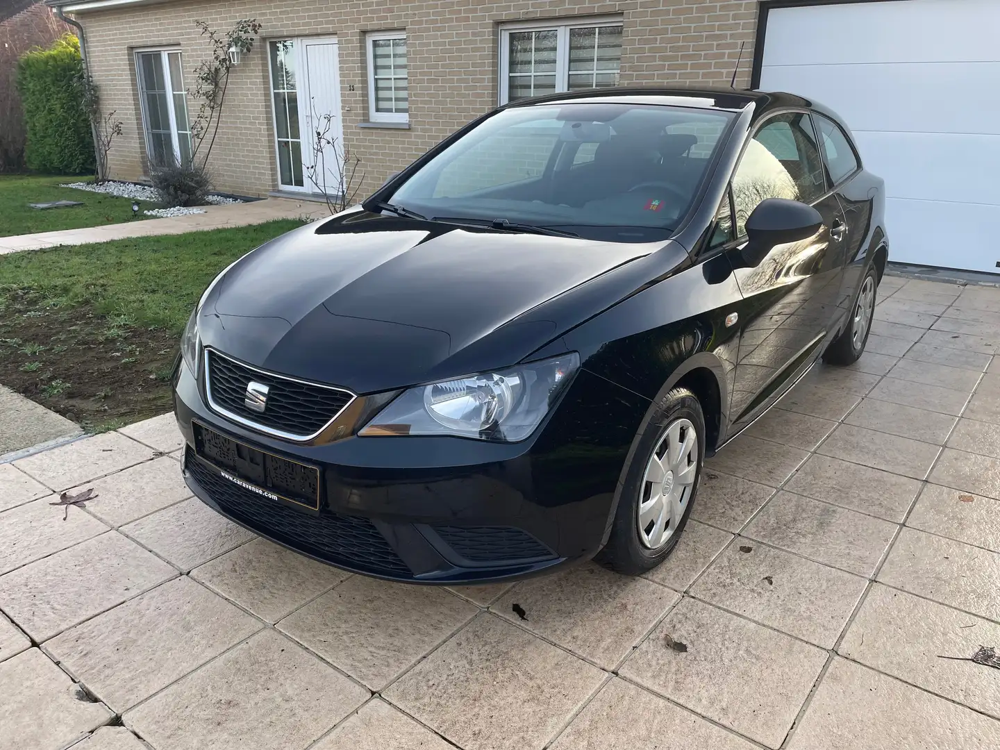 SEAT Ibiza Ibiza SC 1.2 CR TDi 30 Years Noir - 1