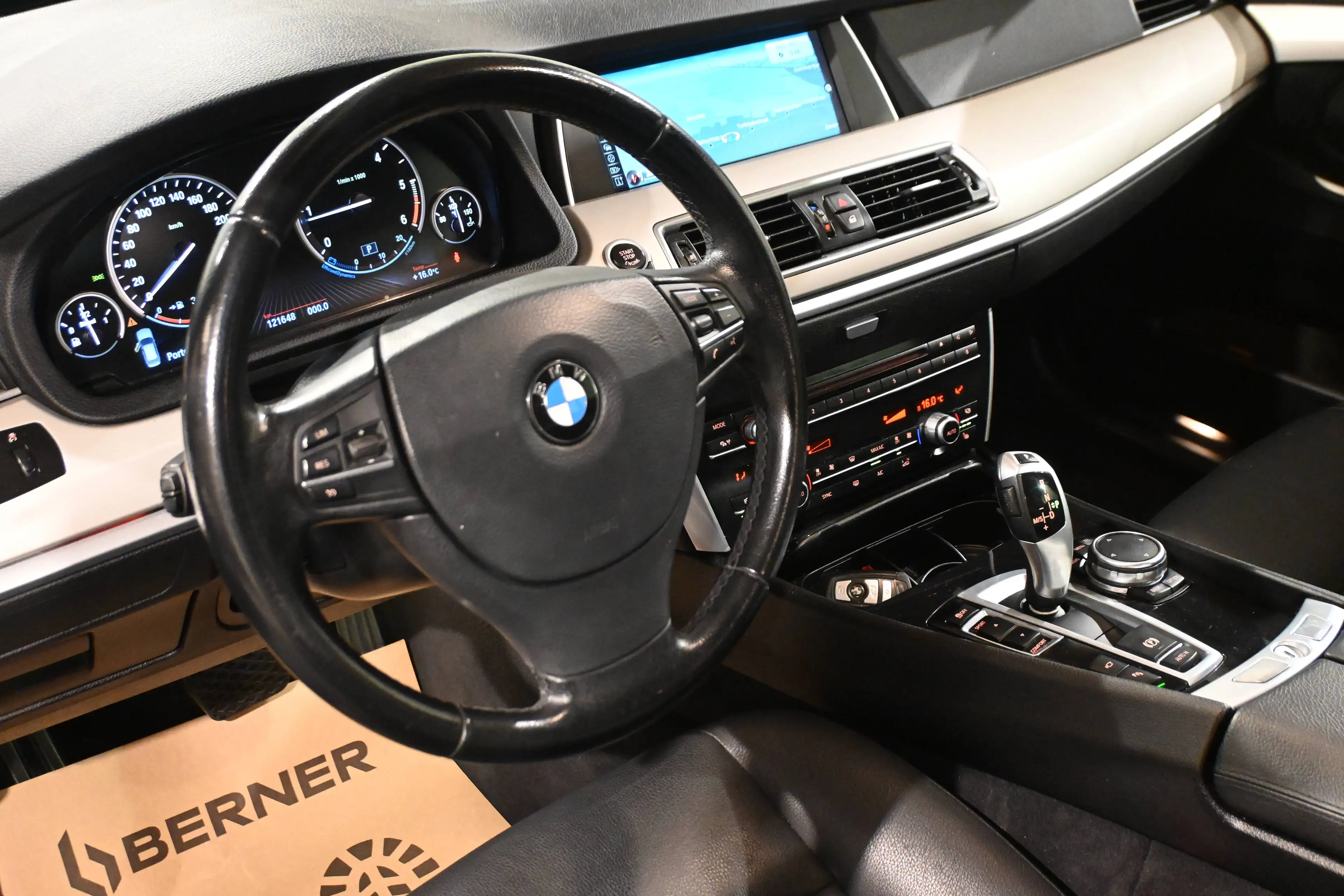 BMW 520 520 GT 520da GT / EURO 6b / CAMERA 360 / CUIR / GPS NAVIGATION / XENON / PDC !! — photo 14