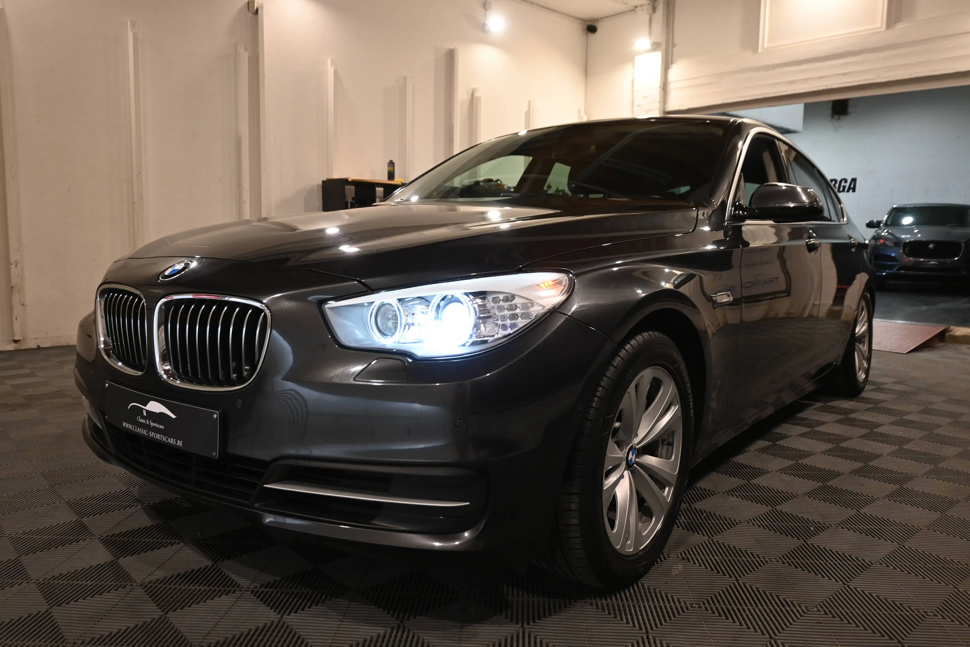 BMW 520 520 GT 520da GT / EURO 6b / CAMERA 360 / CUIR / GPS NAVIGATION / XENON / PDC !! — photo 4