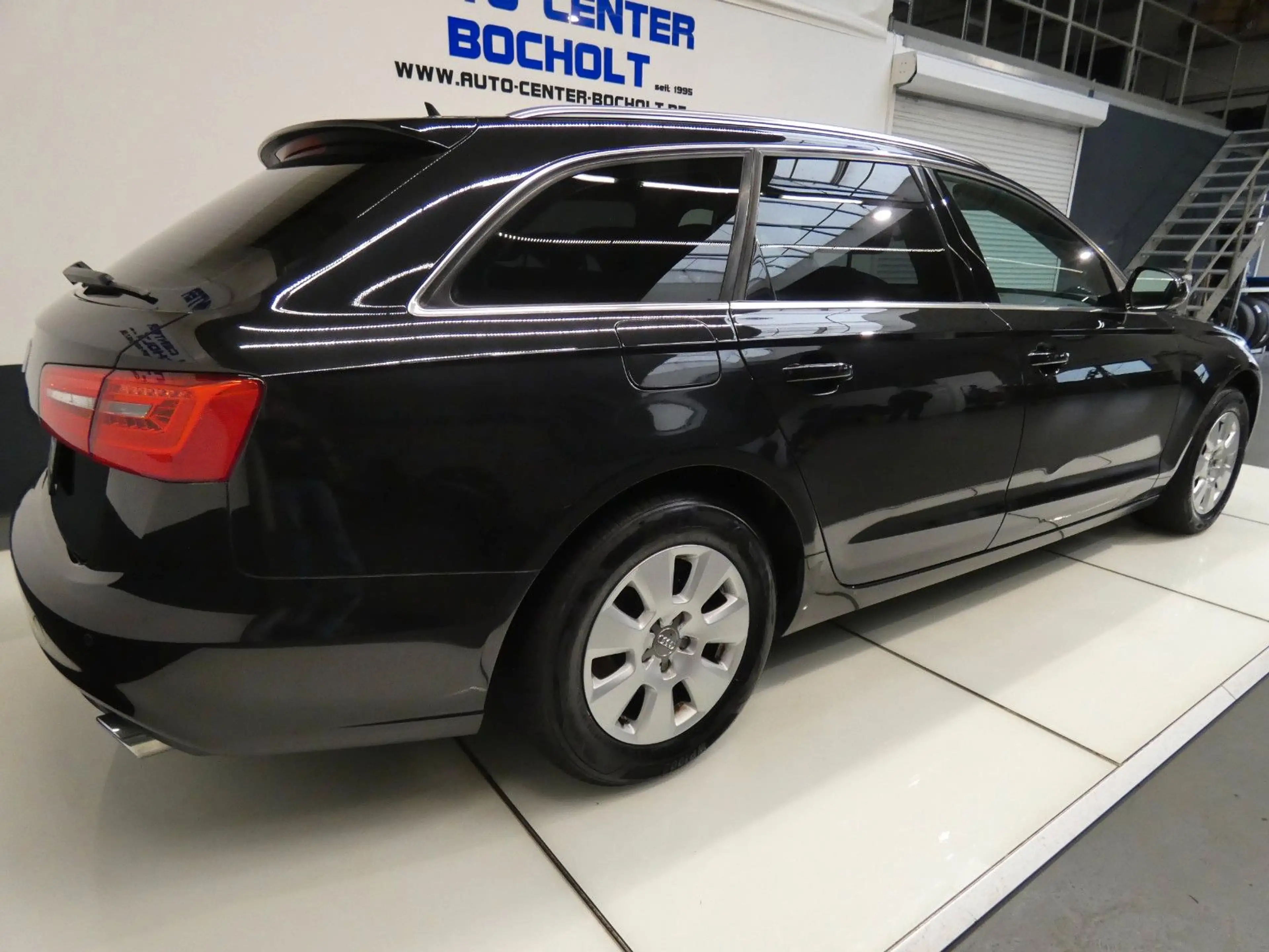 Audi A6 Avant 3.0 TDI*NaviMMI*Standheizung — photo 8