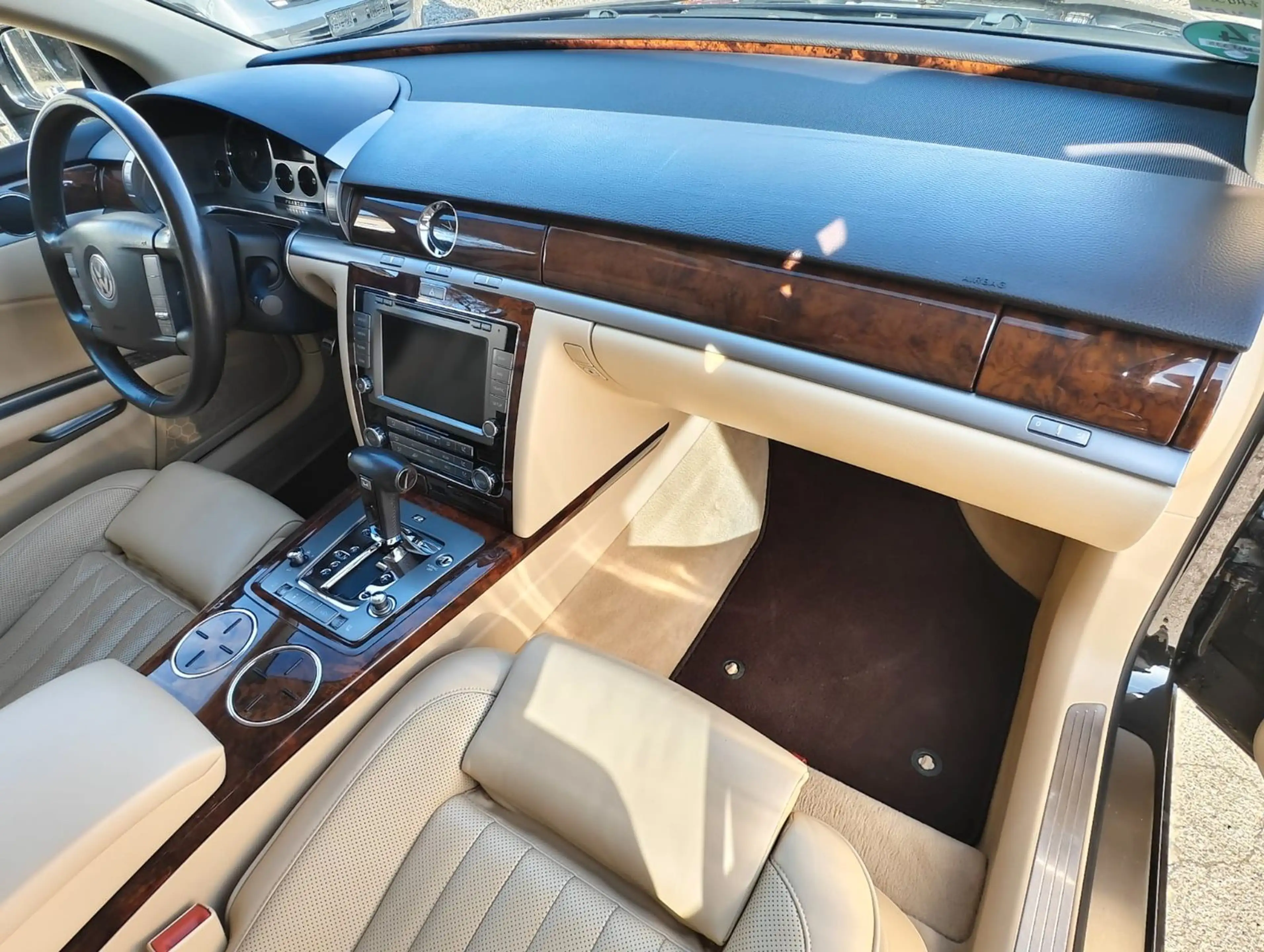 Volkswagen Phaeton V6 TDI 5-Sitzer 4Motion VOLLAUSTATUNG — photo 12