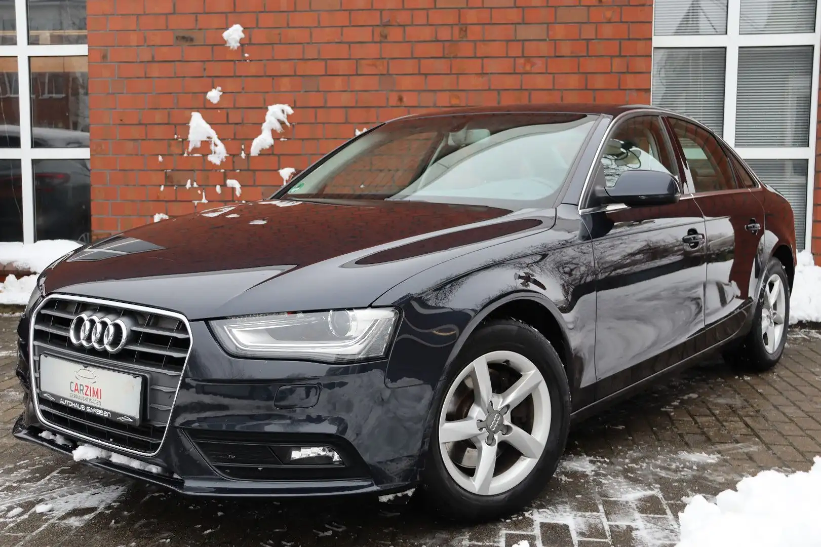 Audi A4 Lim 2.0 TFSI Ambiente Autom. Bi-Xenon Blau - 1