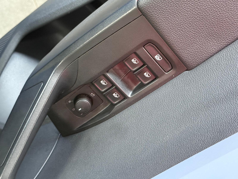 SEAT Arona 1.0 TSI FR DSG LED R.Kamera ACC — photo 13