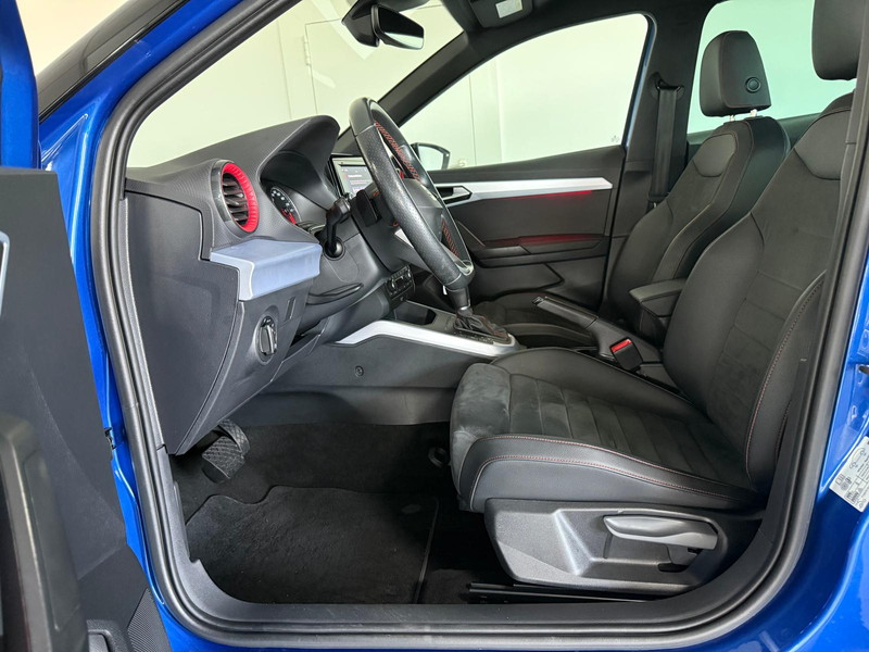 SEAT Arona 1.0 TSI FR DSG LED R.Kamera ACC — photo 10