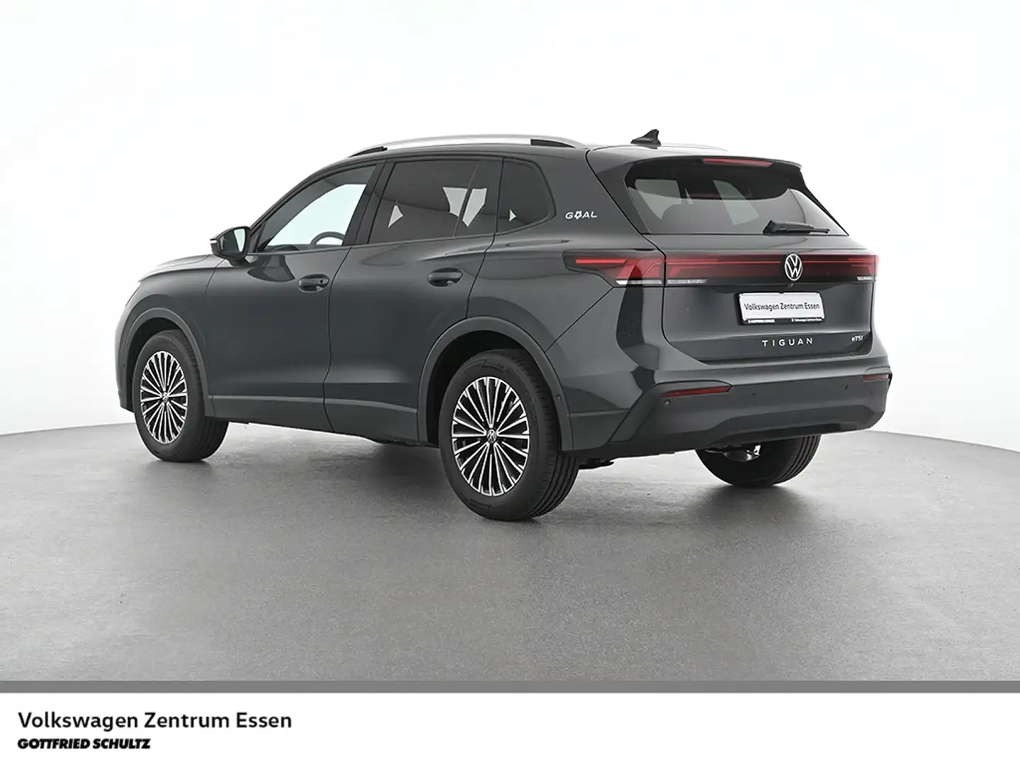 Volkswagen Tiguan Goal 1 5L eTSI DSG AHK Grau - 2