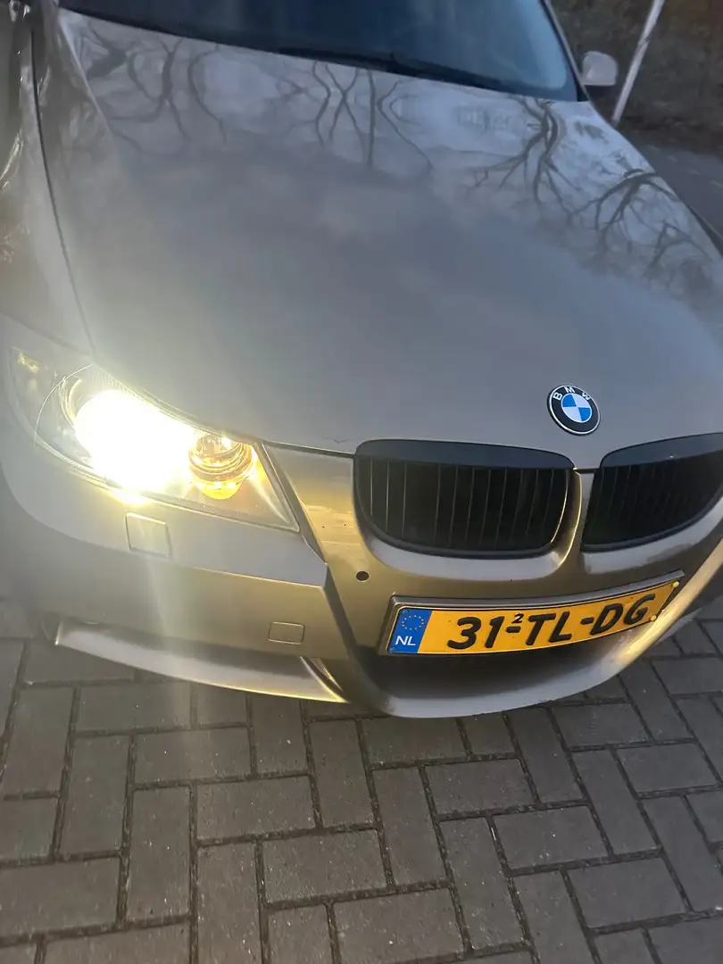 BMW 320 320d High Executive - 2