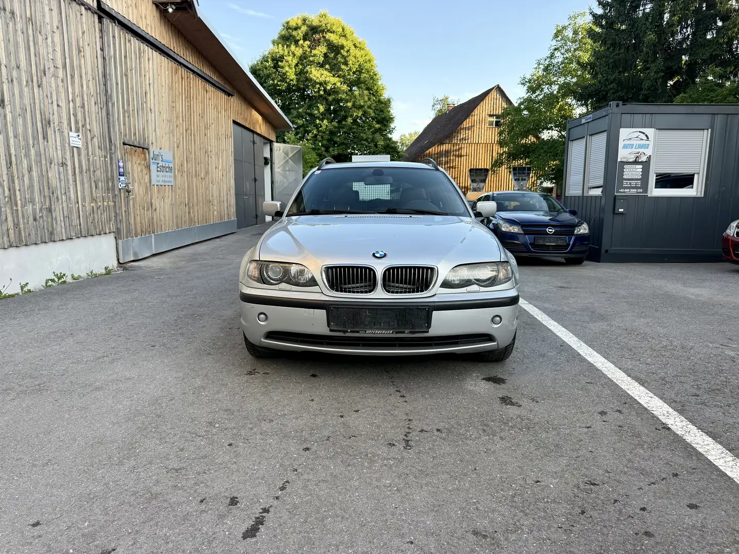 BMW 318 318 d Touring Silber - 2