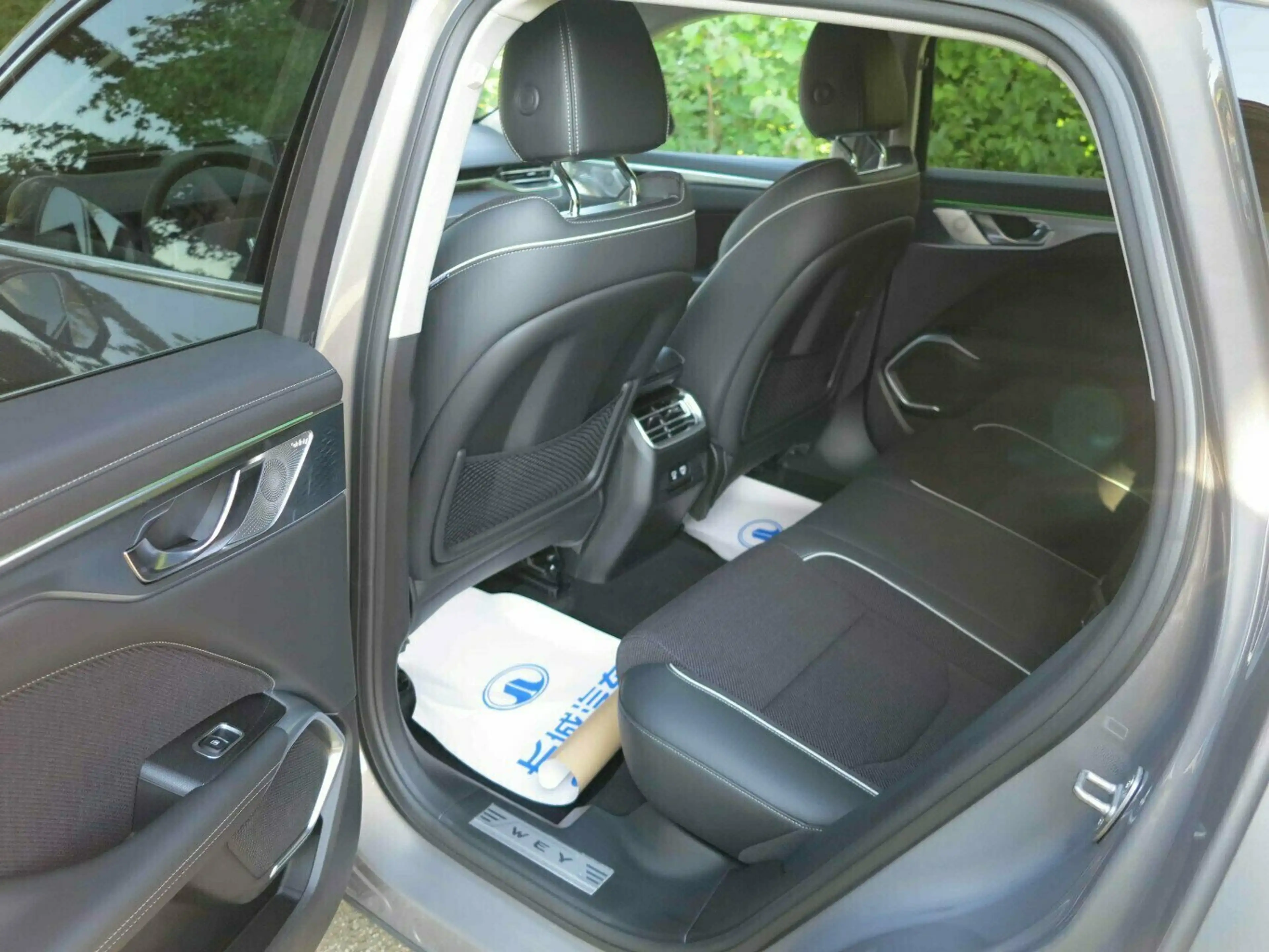 GWM WEY 05 2.0 PHEV 350 kW AWD Premium — photo 9
