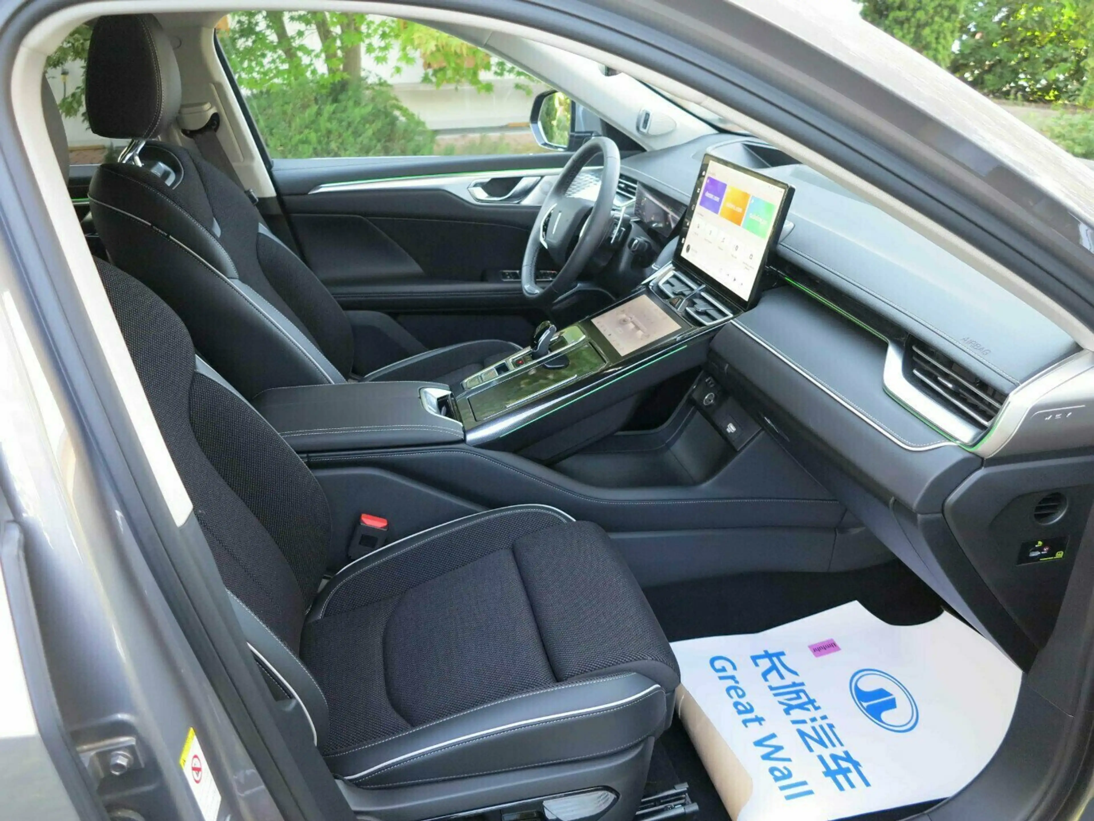 GWM WEY 05 2.0 PHEV 350 kW AWD Premium — photo 11