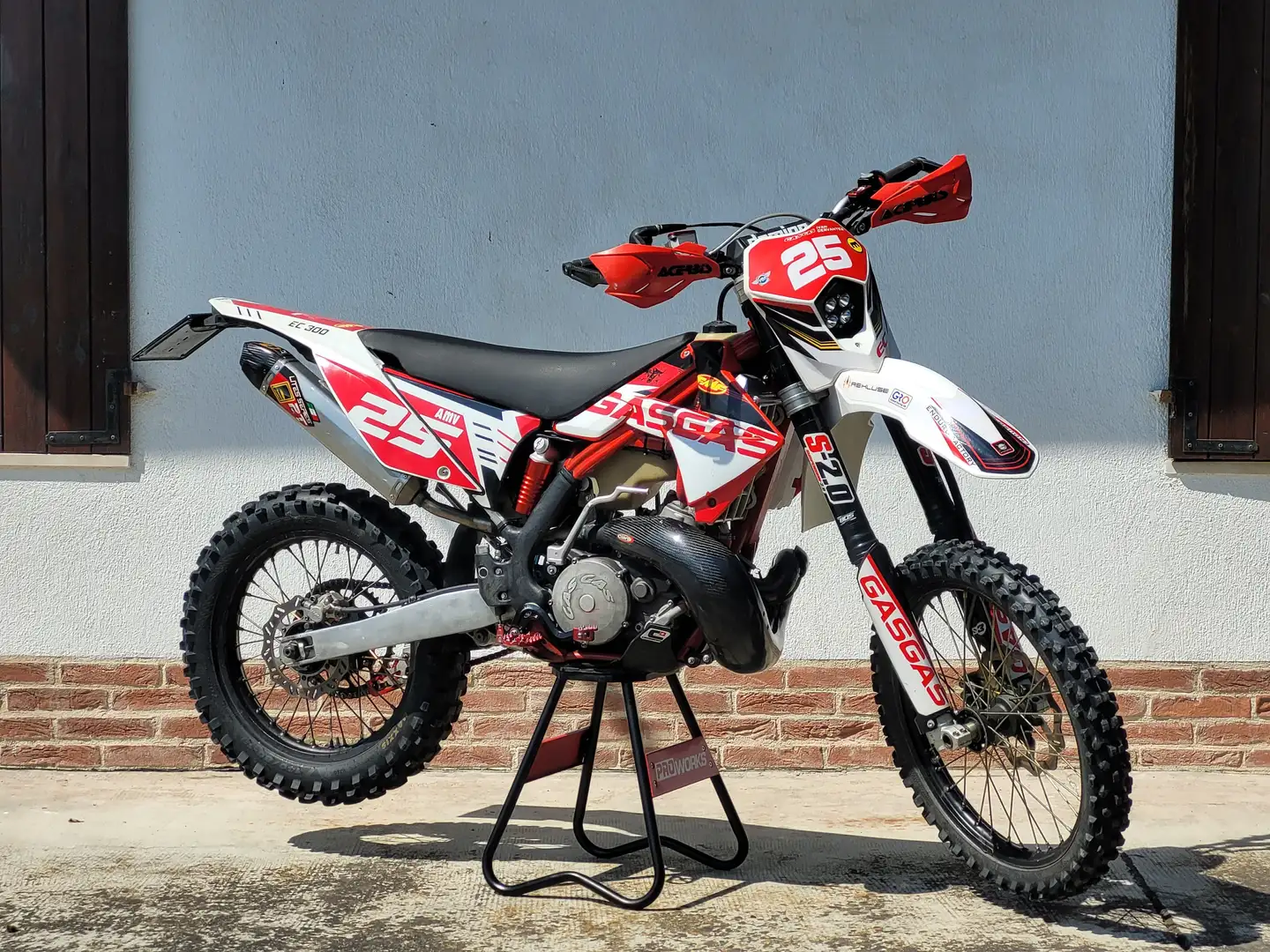 Gas Gas EC 300 Six Days 2011 Rouge - 1