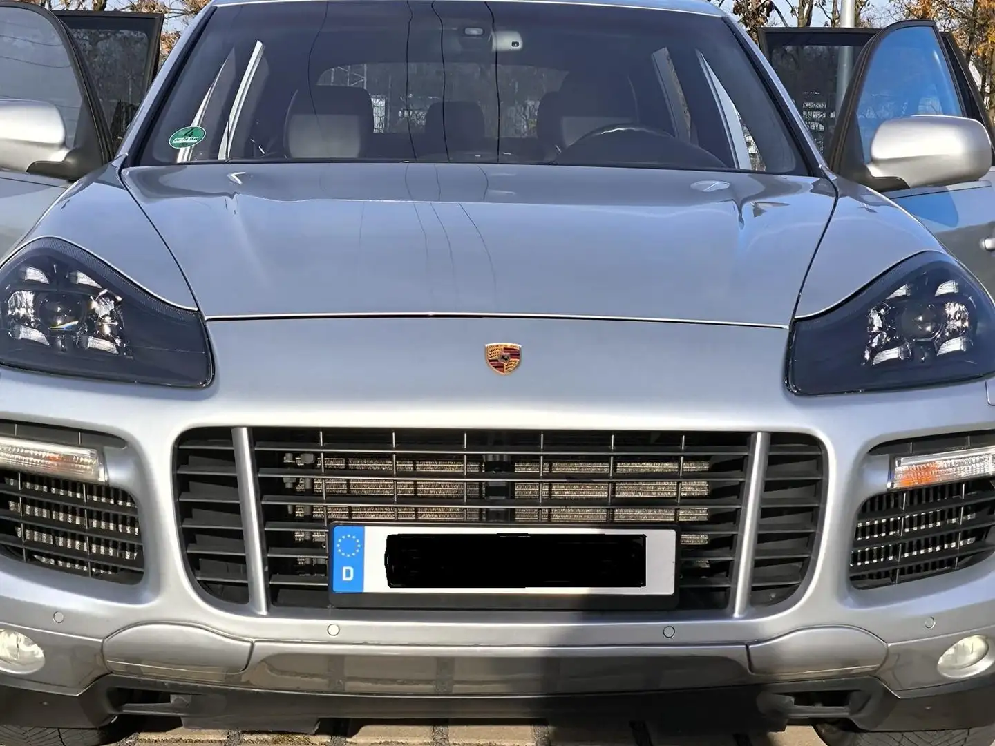 Porsche Cayenne Cayenne Turbo Silber - 1