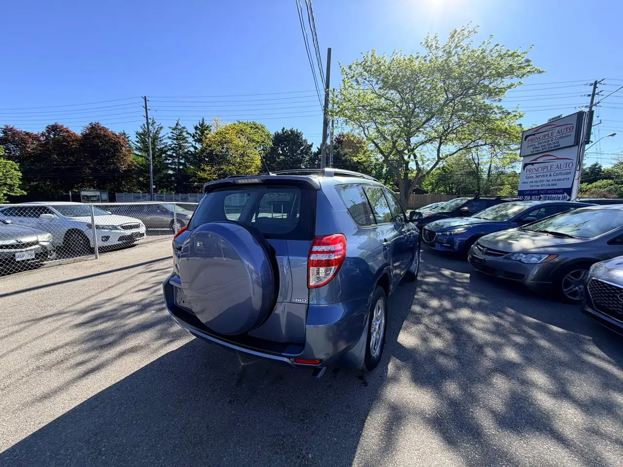 Toyota RAV 4 снимка Toyota RAV 4