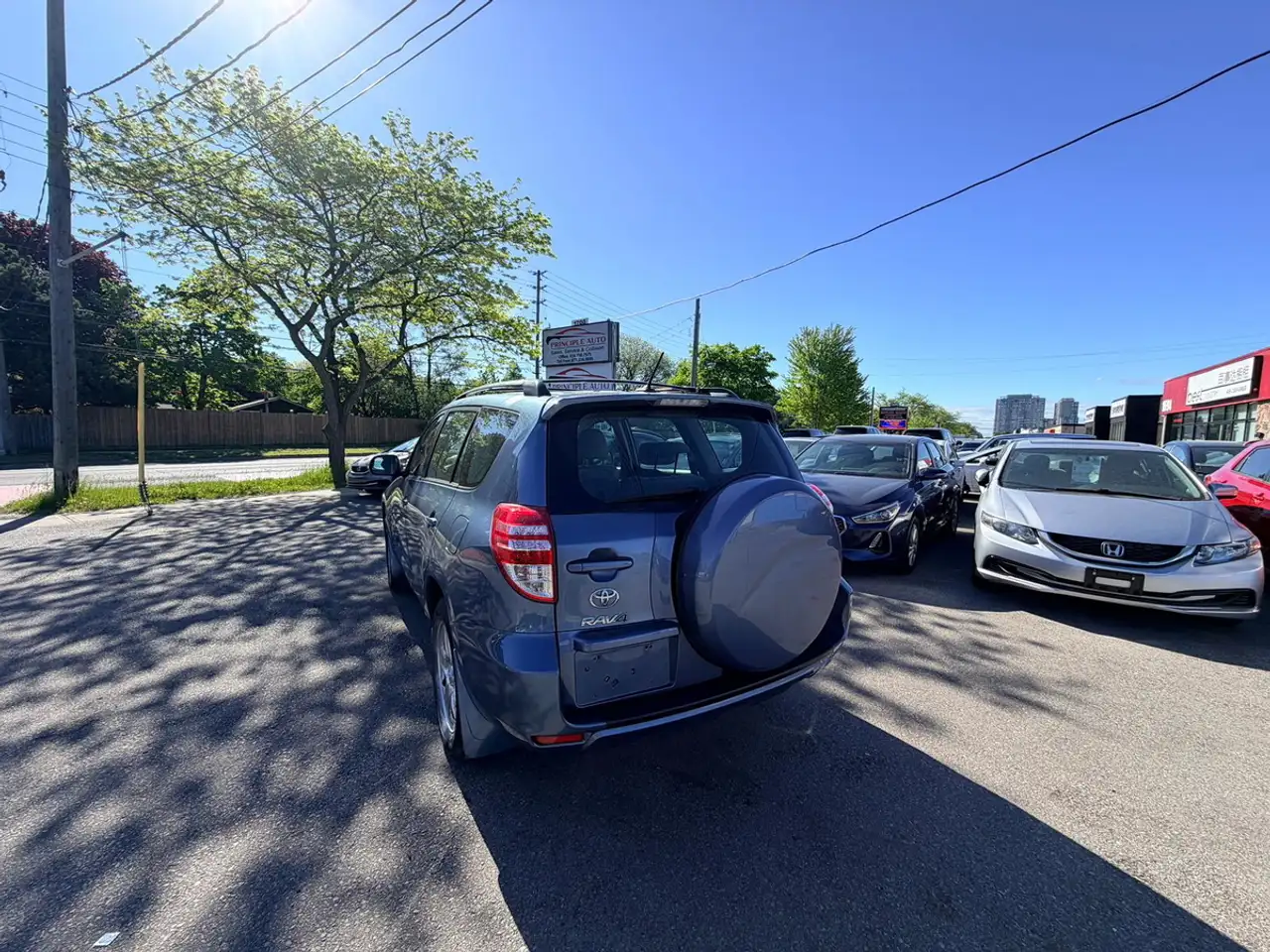 Toyota RAV 4 снимка Toyota RAV 4