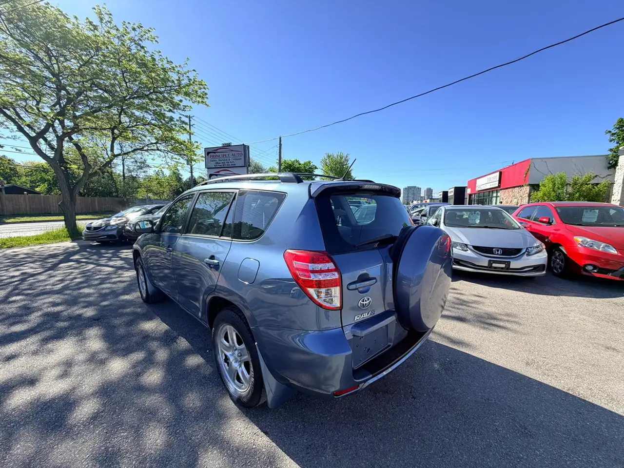 Toyota RAV 4 снимка Toyota RAV 4