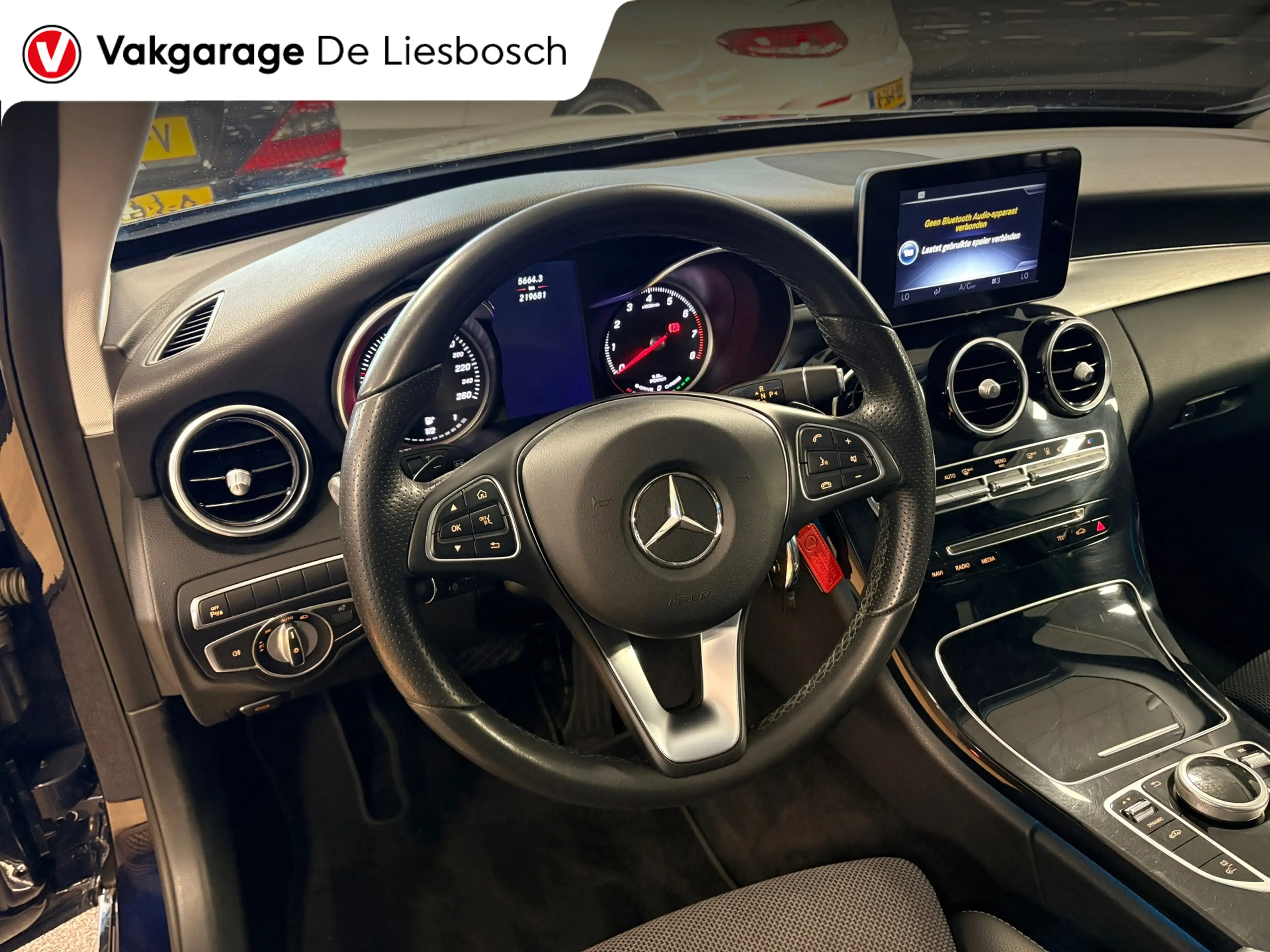 Mercedes-Benz C 350 Estate e Lease Edition / sfeer verlichting / camer — photo 10