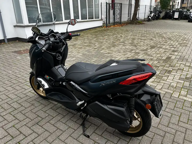 Yamaha X-Max 300 - foto 4