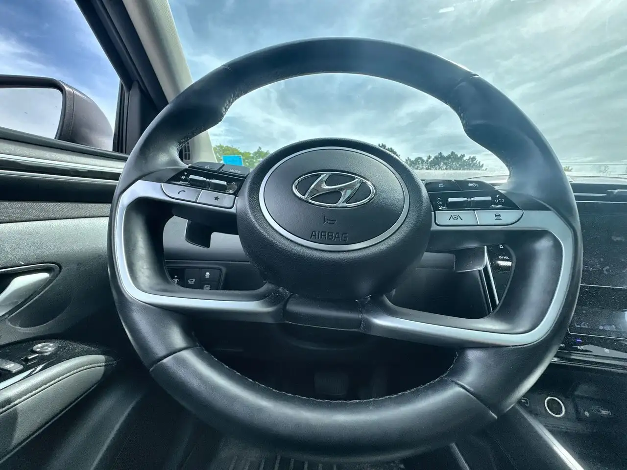 Hyundai TUCSON снимка Hyundai TUCSON