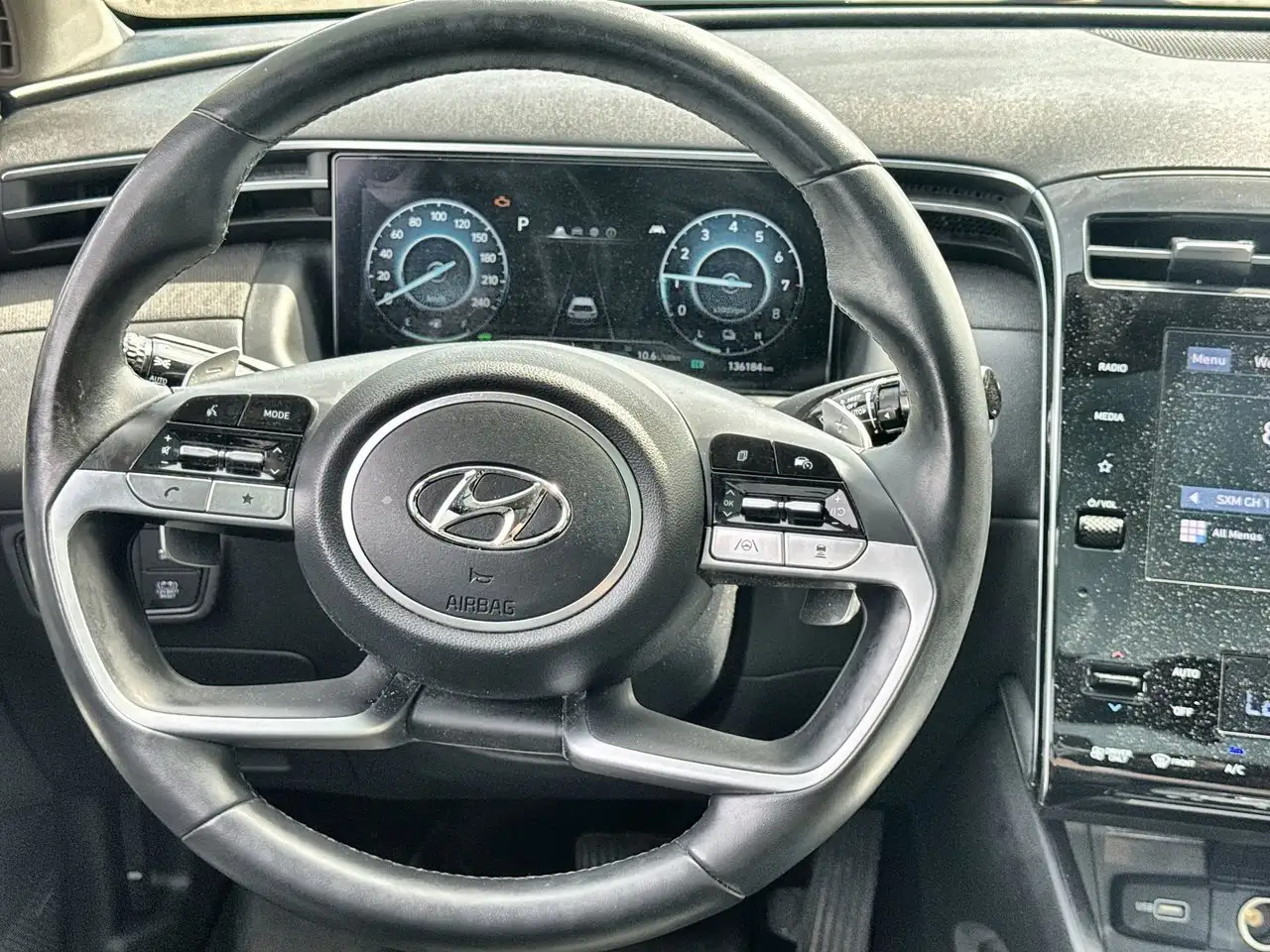 Hyundai TUCSON снимка Hyundai TUCSON