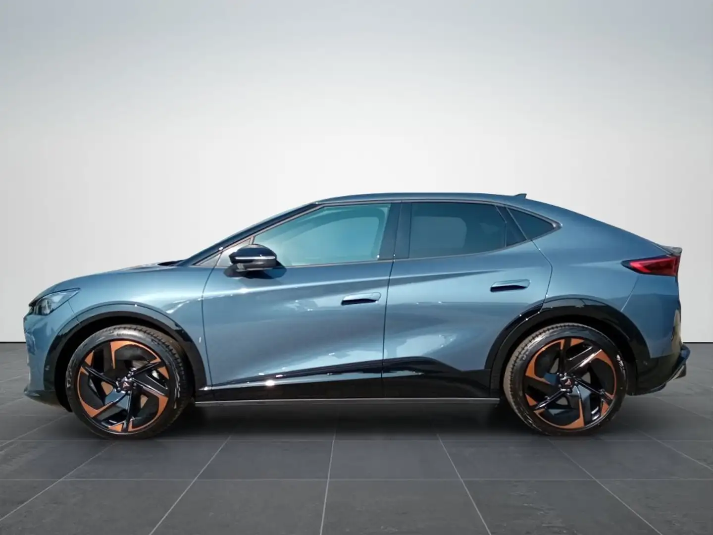 CUPRA Tavascan 250 kW/77kWh 4Drive VZ Blau - 2