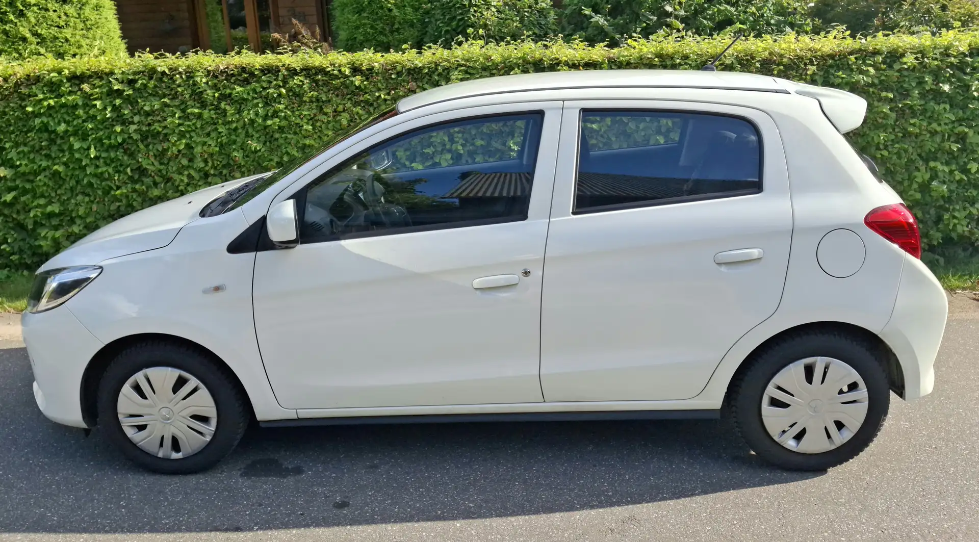 Mitsubishi Space Star Space Star 1.2 Weiß - 2