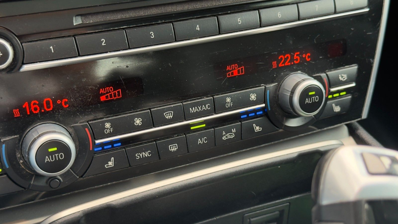 BMW 535 dxDr GT M SPORT SITZBEL+PANO+STNDH+HUD+360+20 — photo 22