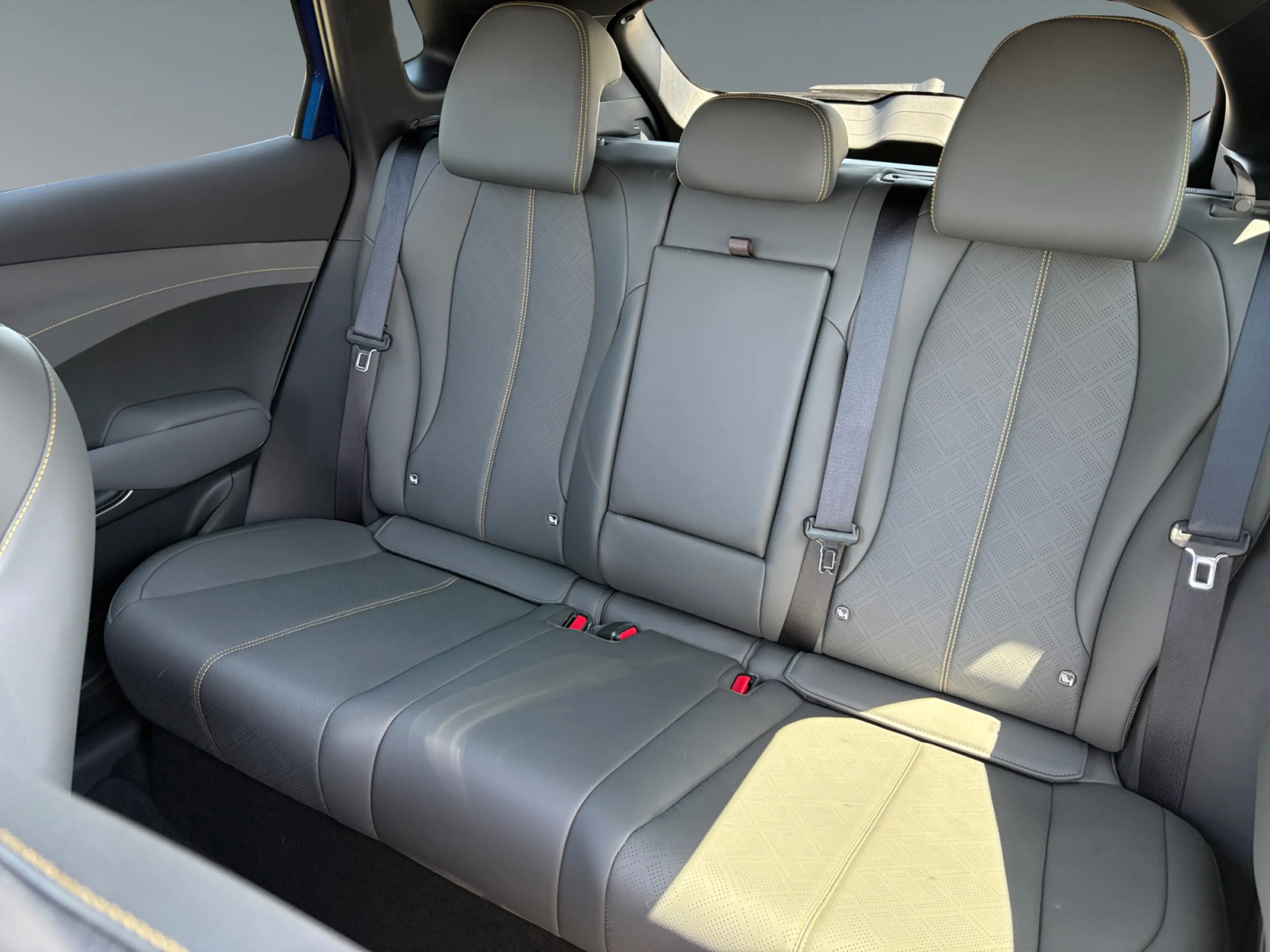 BYD Atto 3 ATTO 3 EVO Design — photo 13