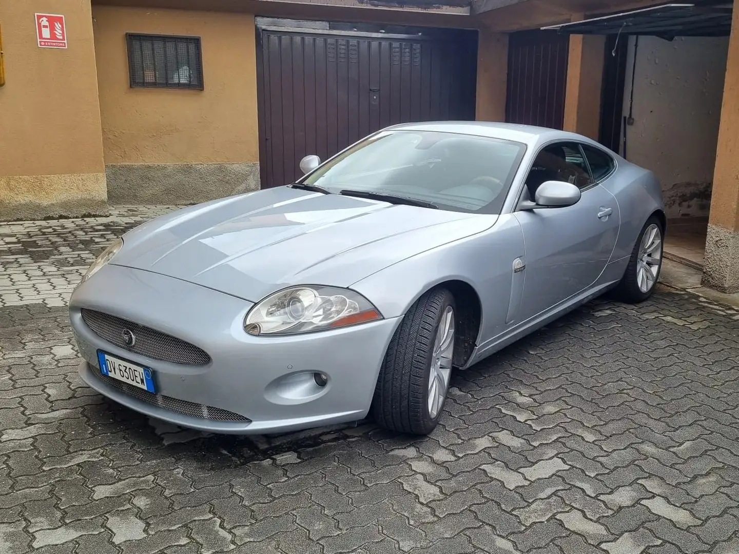 Jaguar XK XK II 2006 Coupe Coupe 3.5 V8 auto Silber - 1