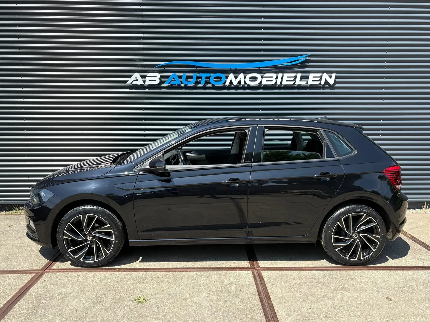 Volkswagen Polo 1.0 TSI Comfortline CARPLAY/ NAVI Noir - 2