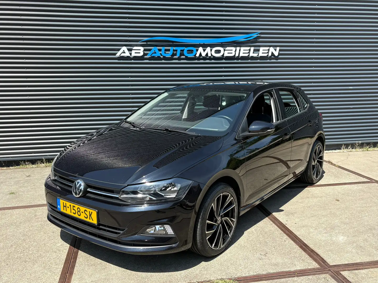 Volkswagen Polo 1.0 TSI Comfortline CARPLAY/ NAVI Noir - 1