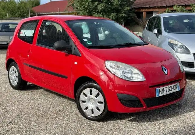 Renault Twingo view 3