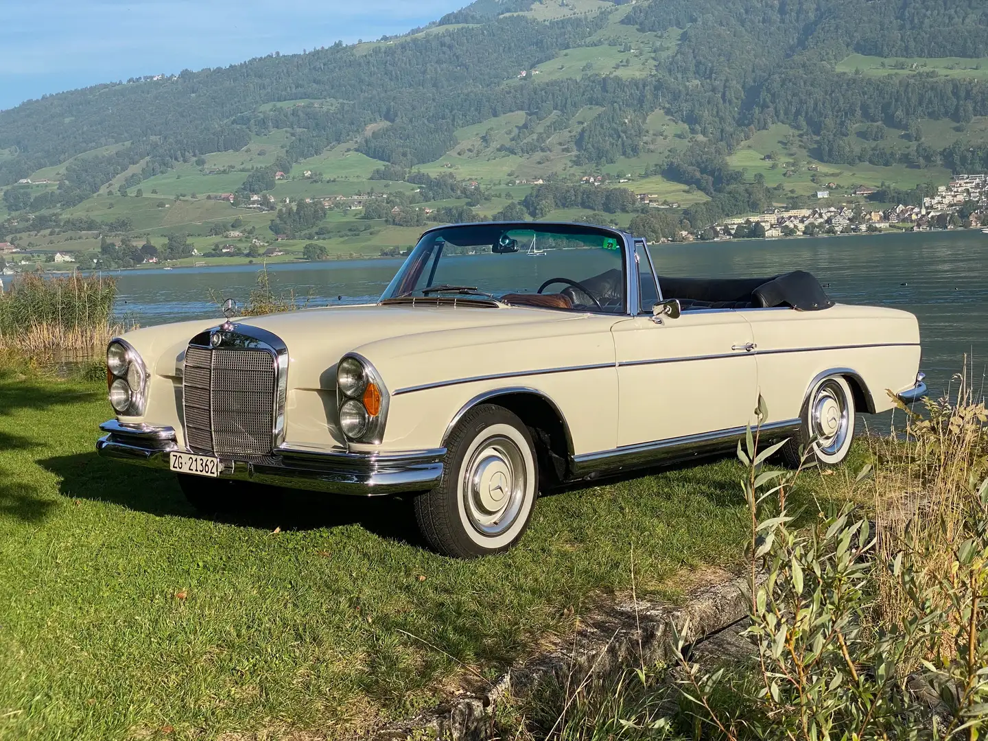 Mercedes-Benz 250 SE Cabrio Biały - 1