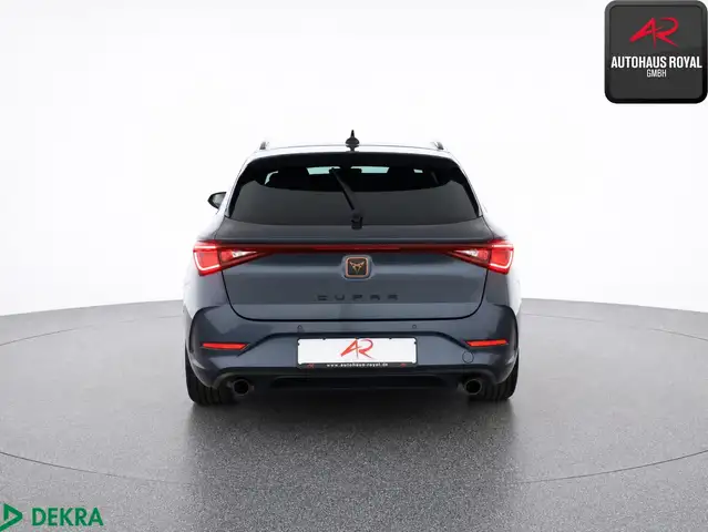 CUPRA Leon view 4