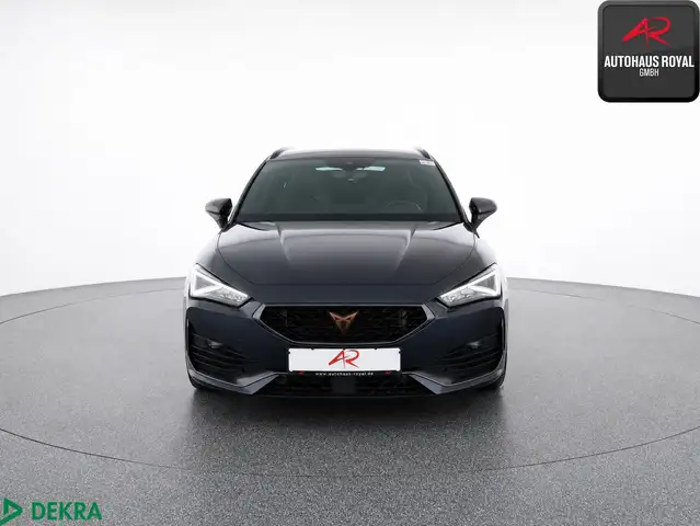 CUPRA Leon view 8