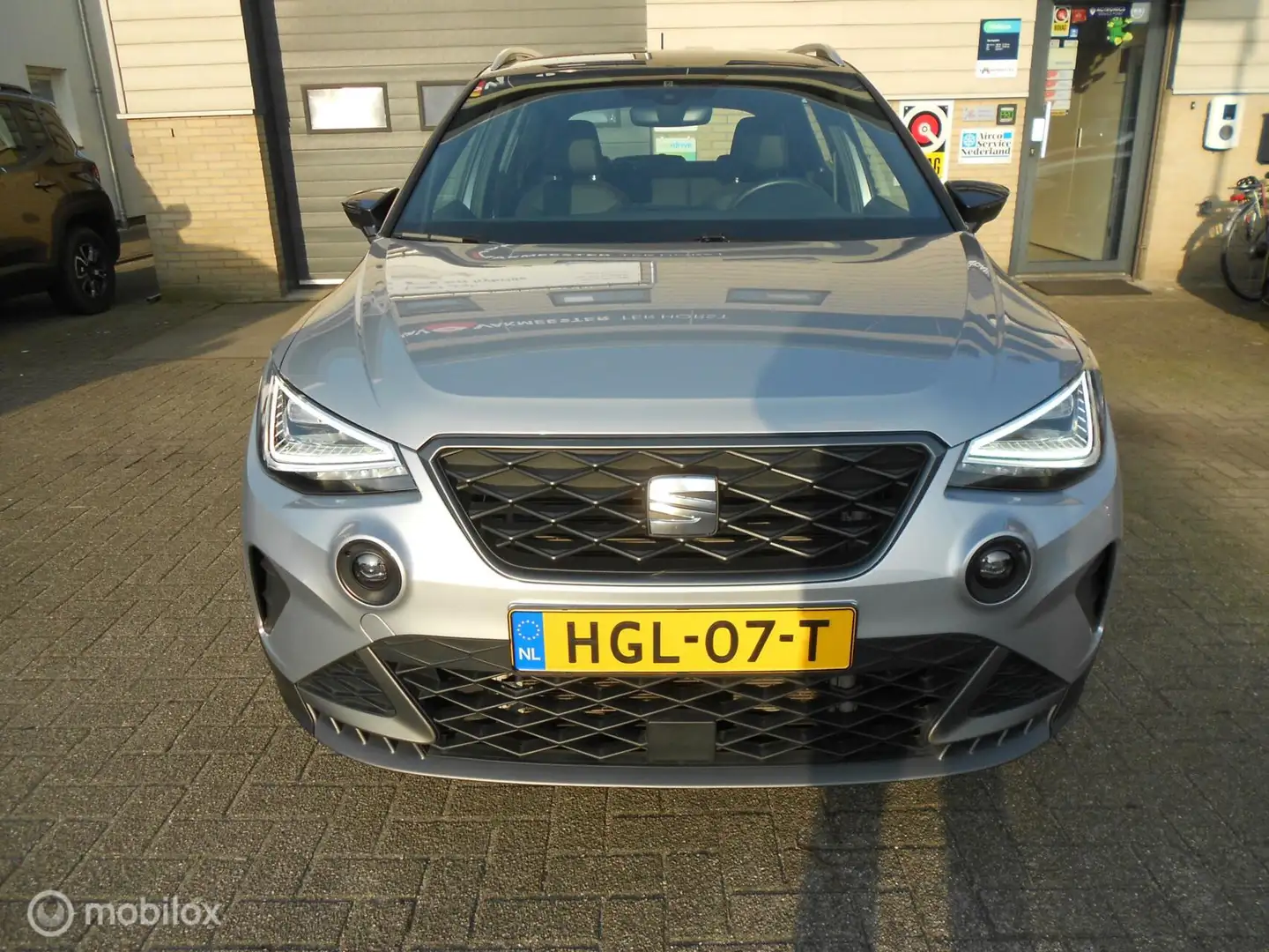 SEAT Arona 1.0 TSI FR Intense Plus Grigio - 2