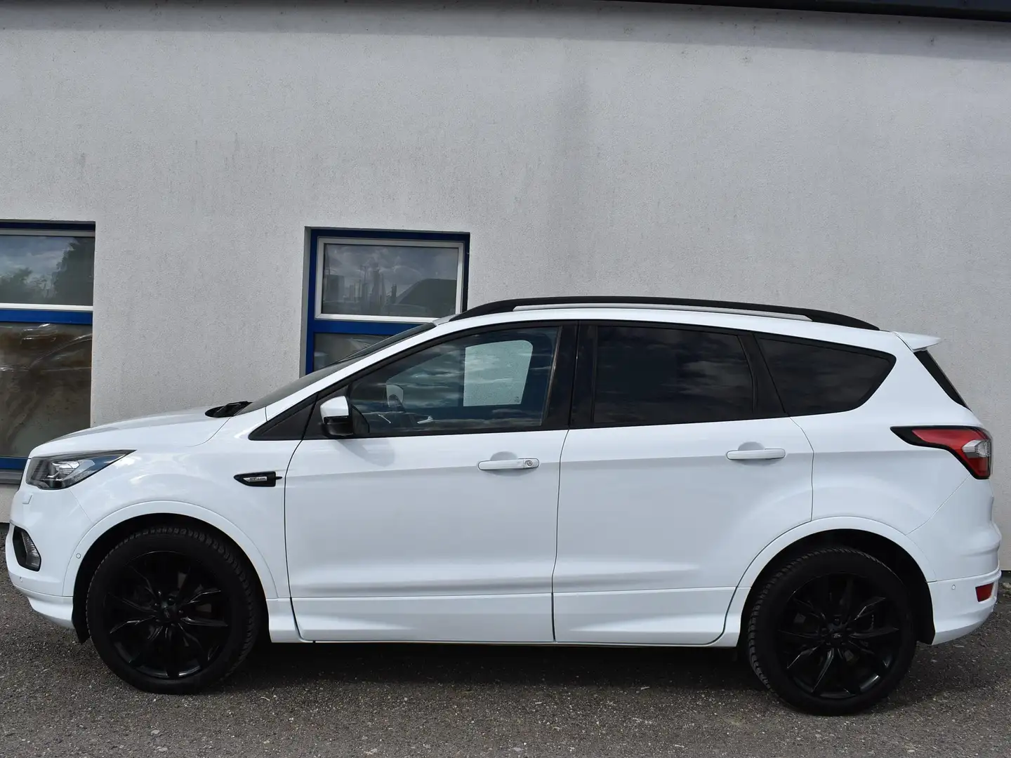 Ford Kuga ST-Line Weiß - 2