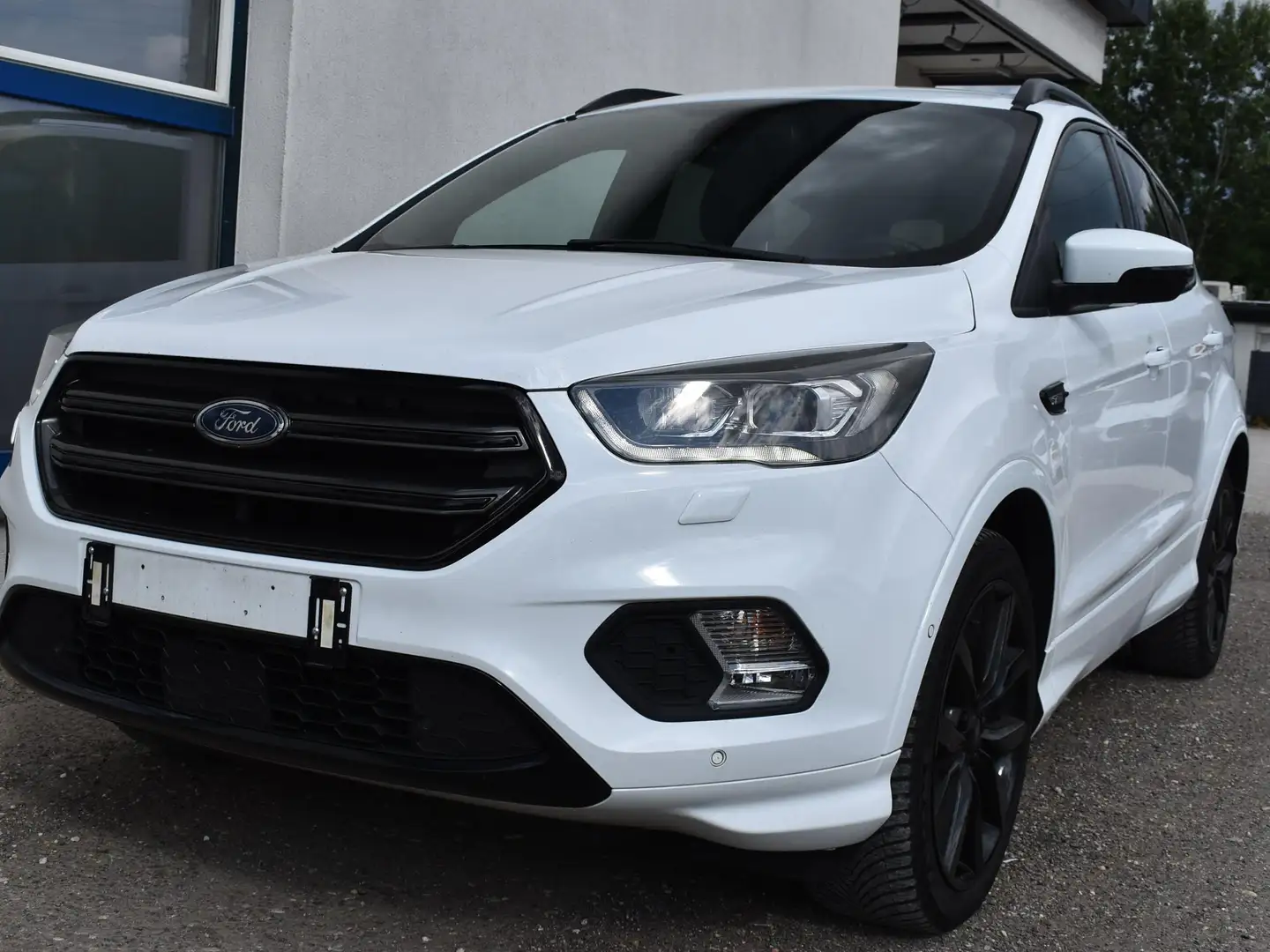 Ford Kuga ST-Line Weiß - 1