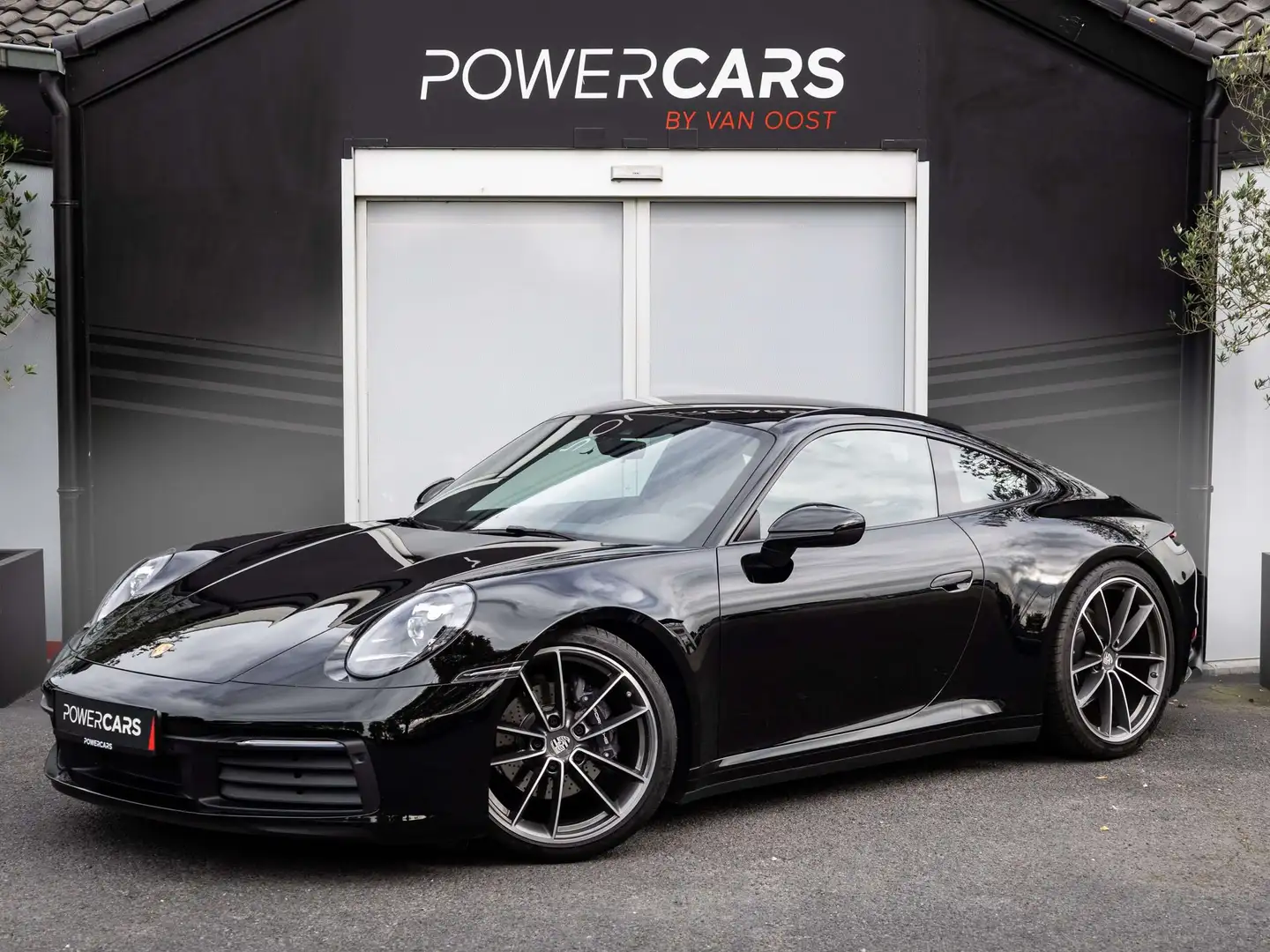 Porsche 992 C2 COUPE  PDK  SPORTEXHAUST  CAMERA  CARPLAY Schwarz - 1