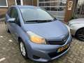 Toyota Yaris 1.3 16v Aspiration 3-drs A/T + 12 MND BOVAG Blauw - thumbnail 3