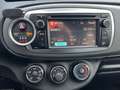 Toyota Yaris 1.3 16v Aspiration 3-drs A/T + 12 MND BOVAG Blauw - thumbnail 17