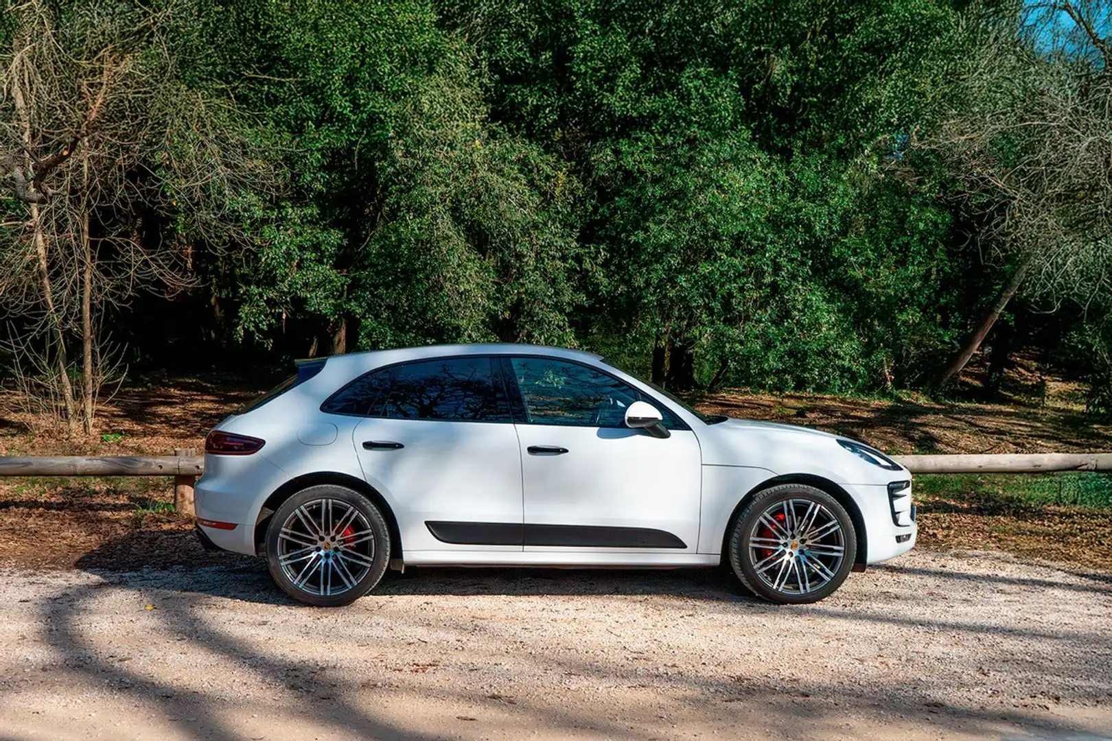 Porsche Macan 3.0 V6 GTS 360ch - FULL OPTION Blanc - 2