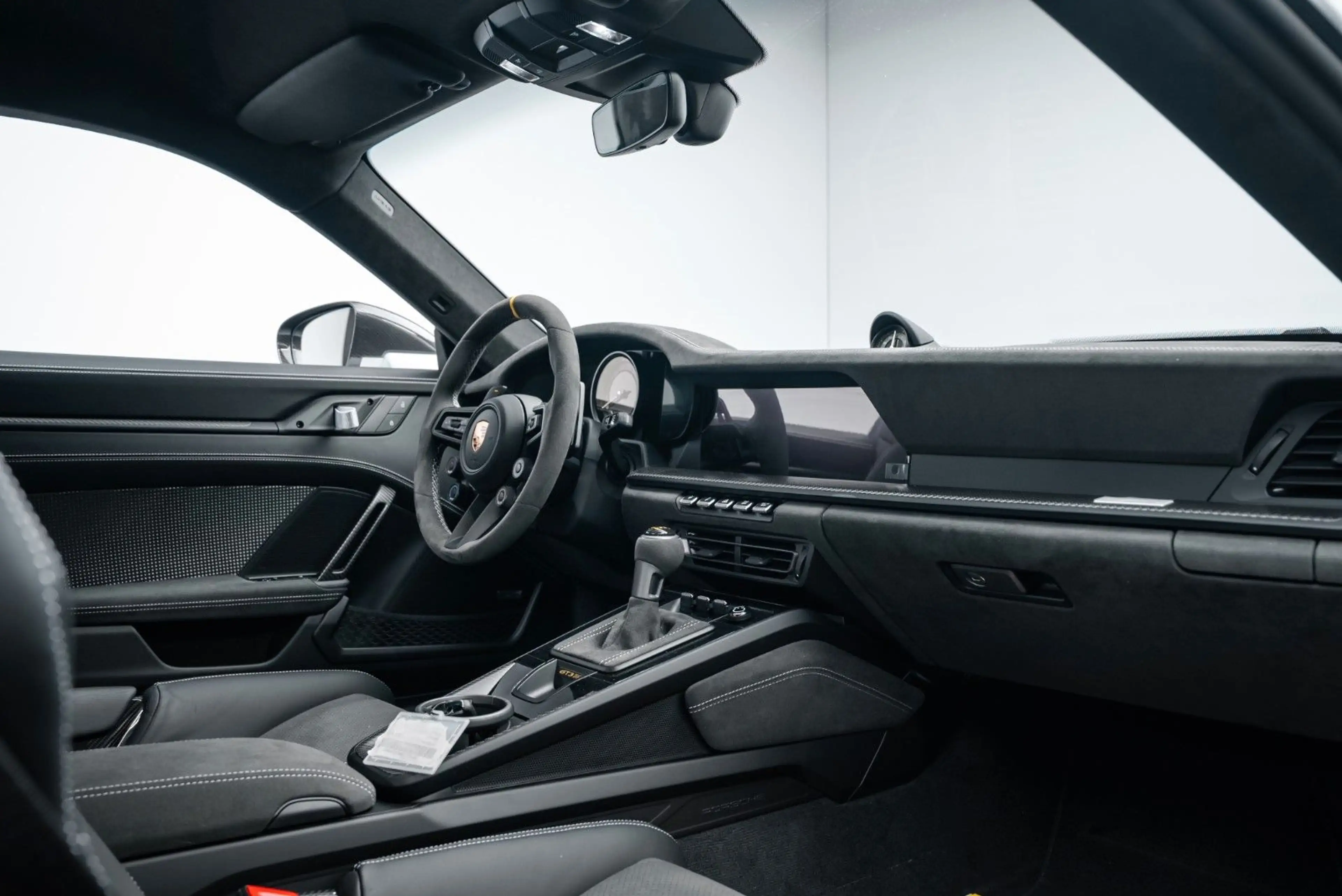 Porsche 992 GT3RS WEISSACH/PCCB/LIFT/APPROVED28 — photo 13