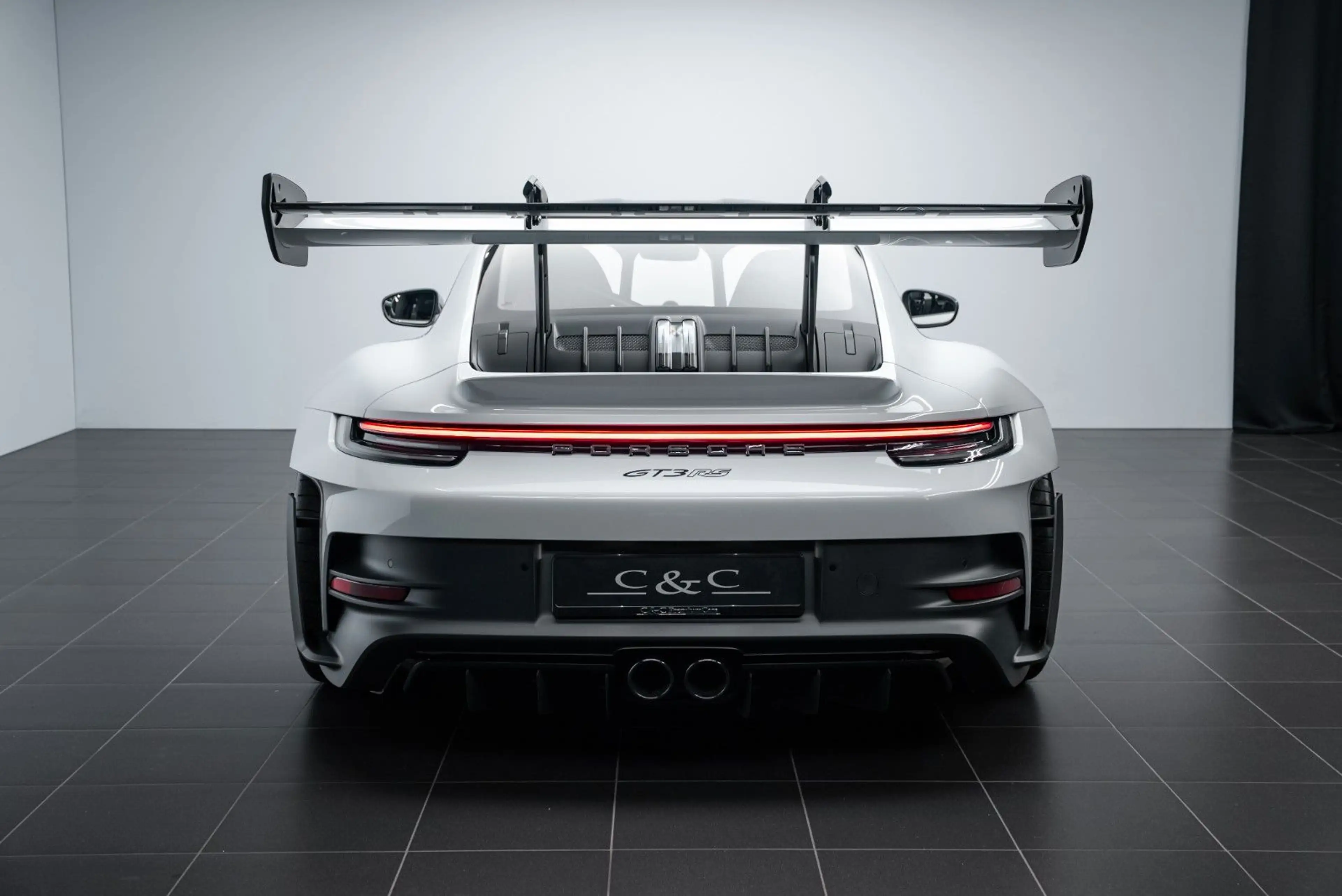 Porsche 992 GT3RS WEISSACH/PCCB/LIFT/APPROVED28 — photo 4
