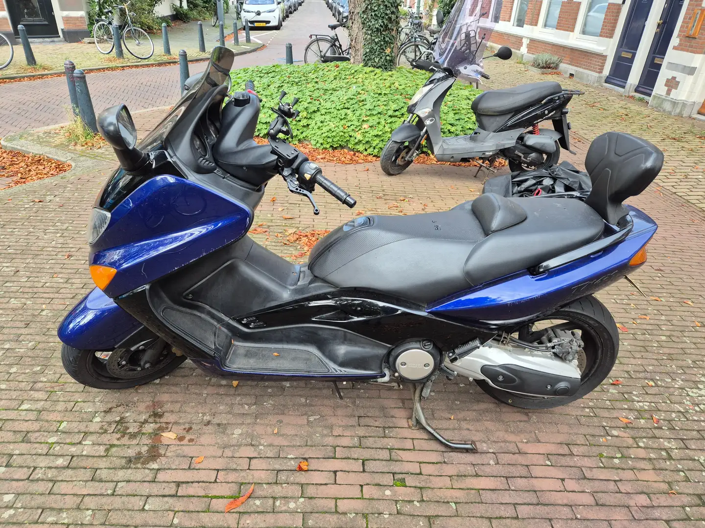 Yamaha TMAX 500 Blauw - 1