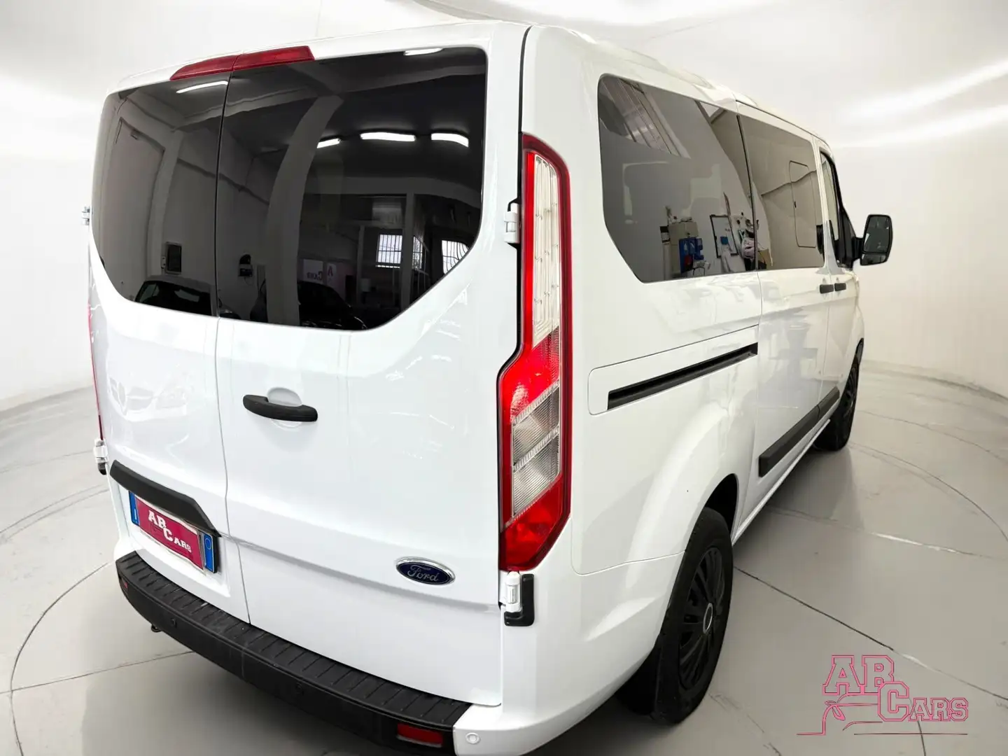 Ford Transit Custom Transit Custom 2.0 TDCi 130 PC Combi 9 POSTI Bianco - 2