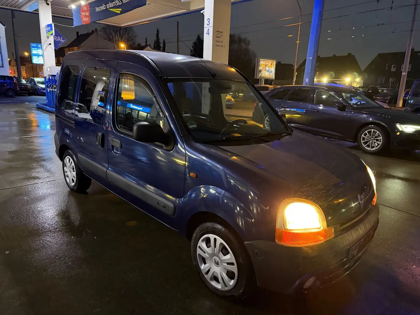 Renault Kangoo 1.4 Basis*TÜV NEU*KLIMA*AUTOMATIK* Blau - 2