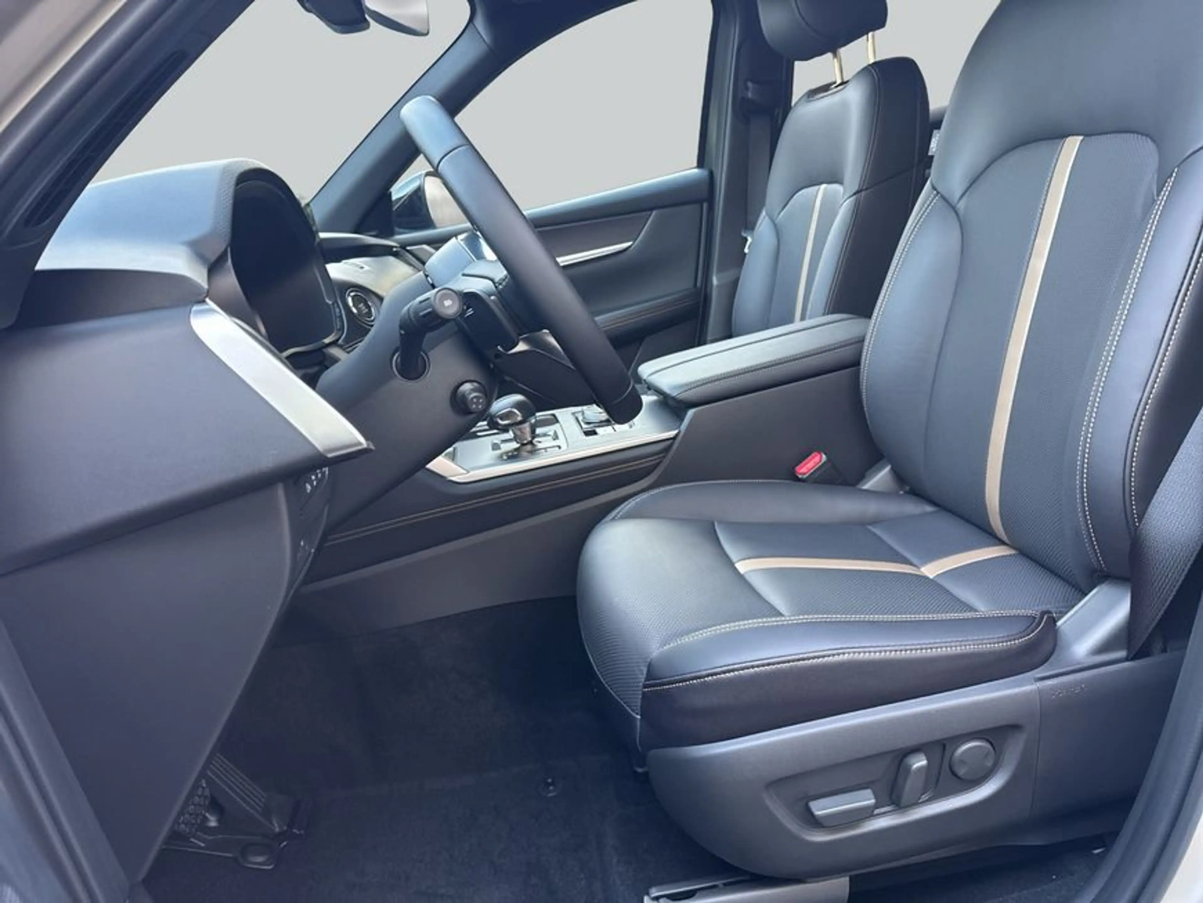Mazda CX-60 e-SKYACTIV-D 254 M HYBRID AWD HOMURA 187 kW, — photo 10