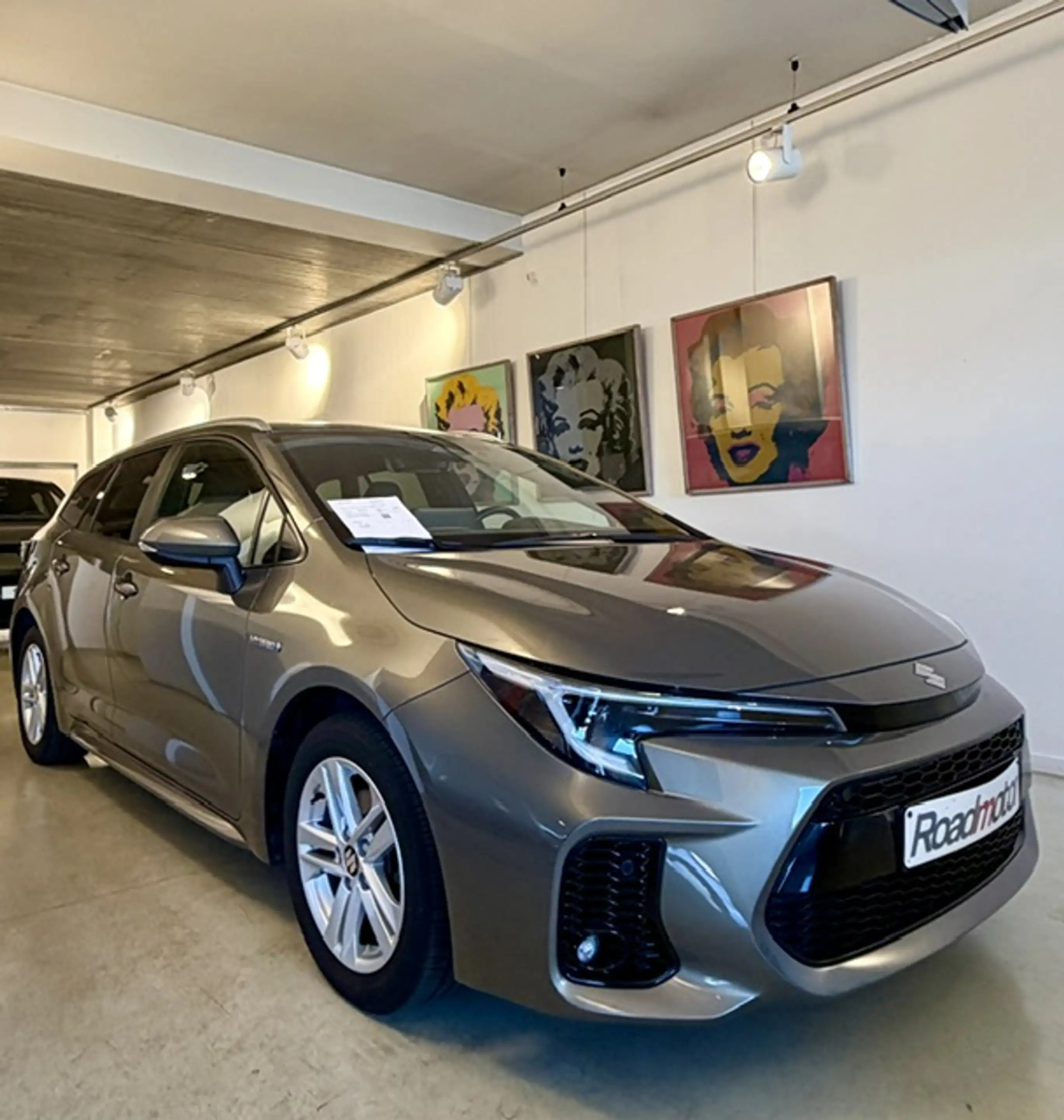 Suzuki Swace Swace 1.8 Hybrid CVT GLX — photo 2