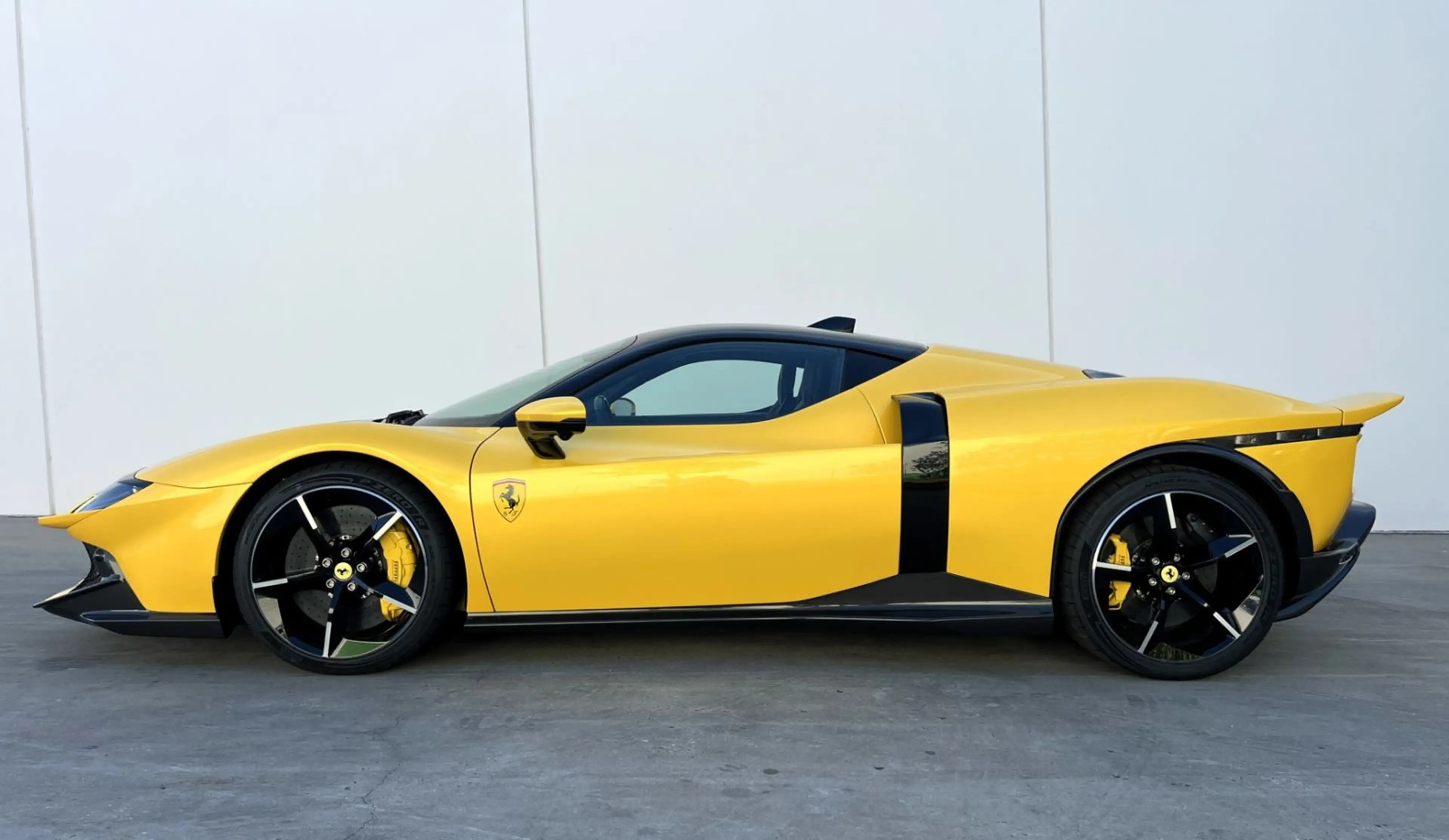Ferrari Testarossa 849 Testarossa °Special Color°Carbon Ext+Int.° — photo 10