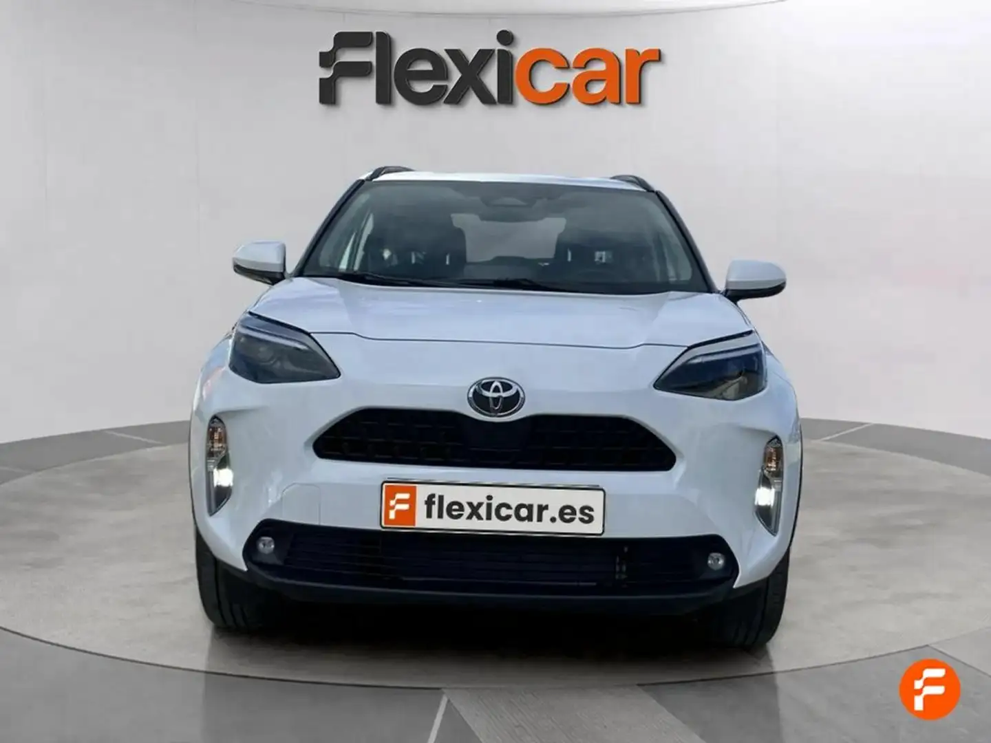 Toyota Yaris Cross 1.5 120H Active Plus Amarillo - 2